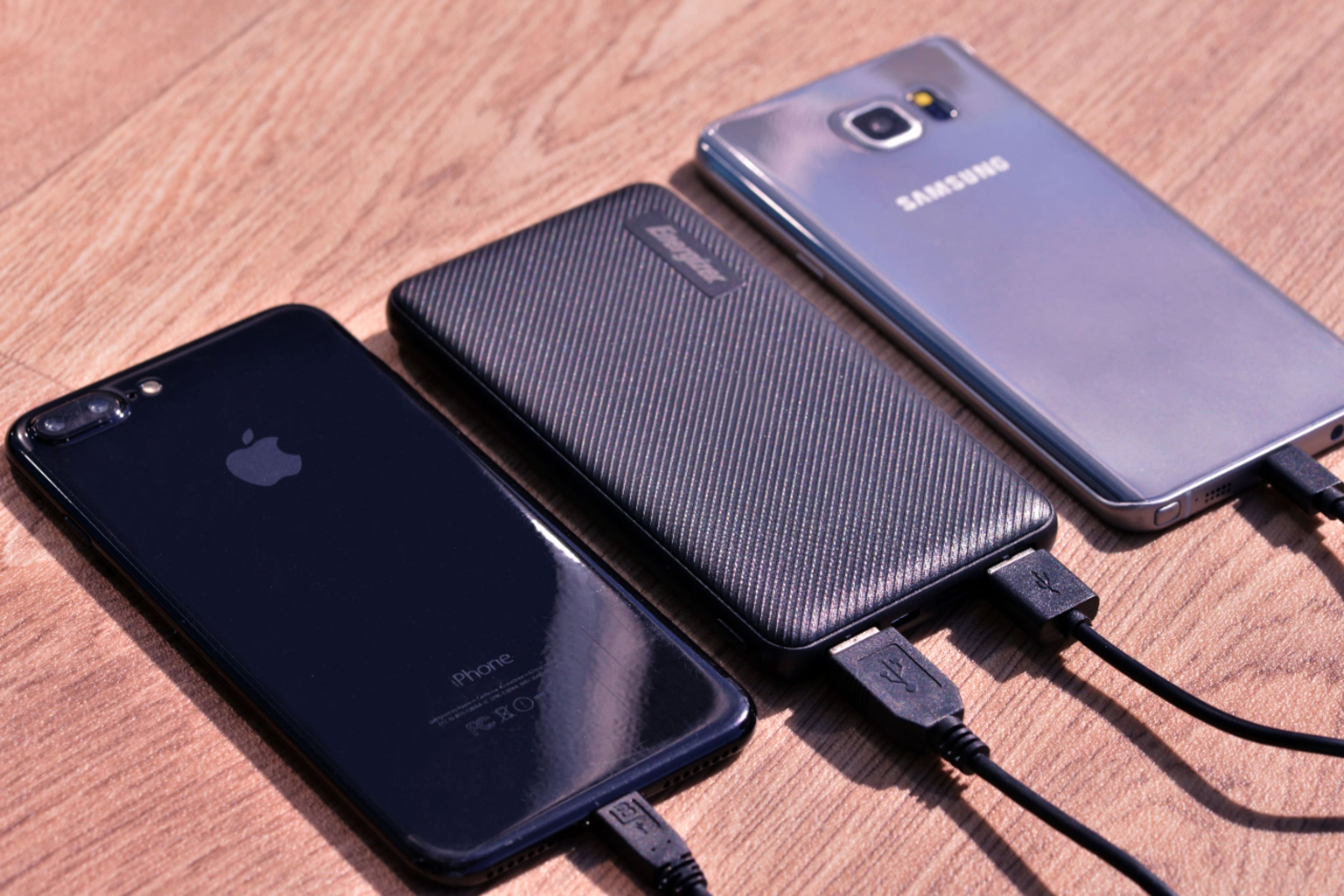 Alt View 16. Energizer - MAX 10,000mAh Ultra-Slim High Speed Universal Portable Charger for Apple, Android, Google, Samsung & USB Enabled Devices - Black.