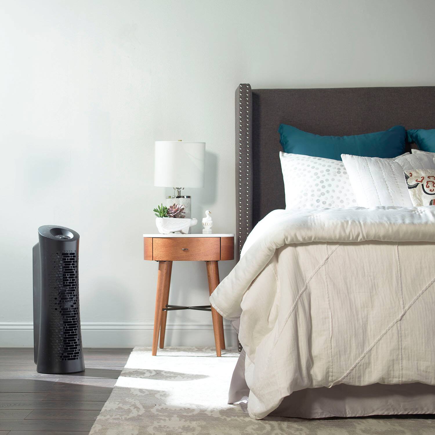 Alt View 11. Honeywell - HEPA Tower Air Purifier for Medium/Large Rooms - Black.