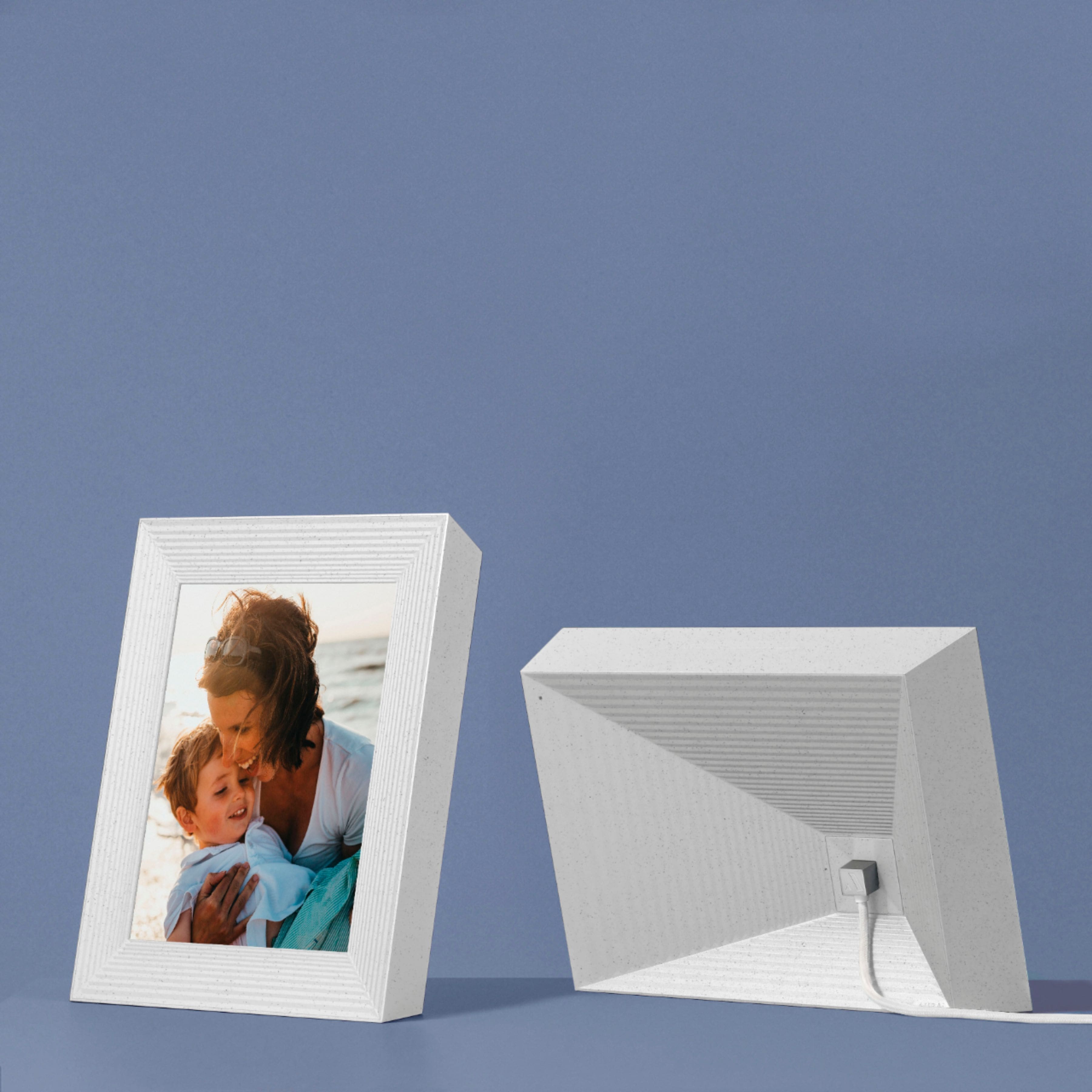 Alt View 16. Aura - Mason 9" LCD Wi-Fi Digital Photo Frame - White Quartz.