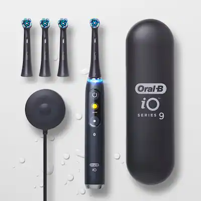 Oral-B - iO Series 9 Connected Rechargeable Electric Toothbrush - Onyx Black