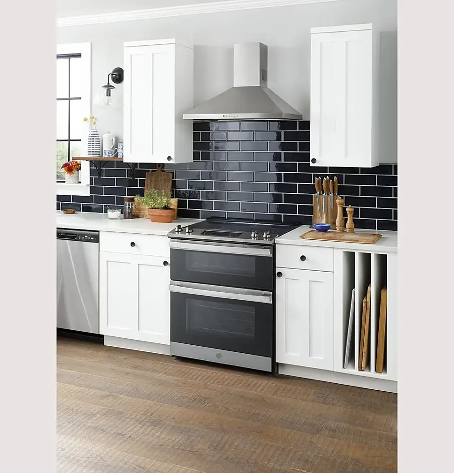 Alt View 23. GE - 6.6 Cu. Ft. Slide-In Double Oven Electric True Convection Range with Self-Steam Cleaning and No-Preheat Air Fry - Stainless Steel.