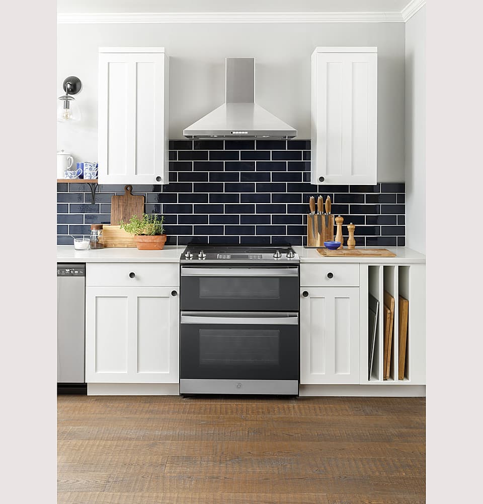 Alt View 24. GE - 6.6 Cu. Ft. Slide-In Double Oven Electric True Convection Range with Self-Steam Cleaning and No-Preheat Air Fry - Stainless Steel.