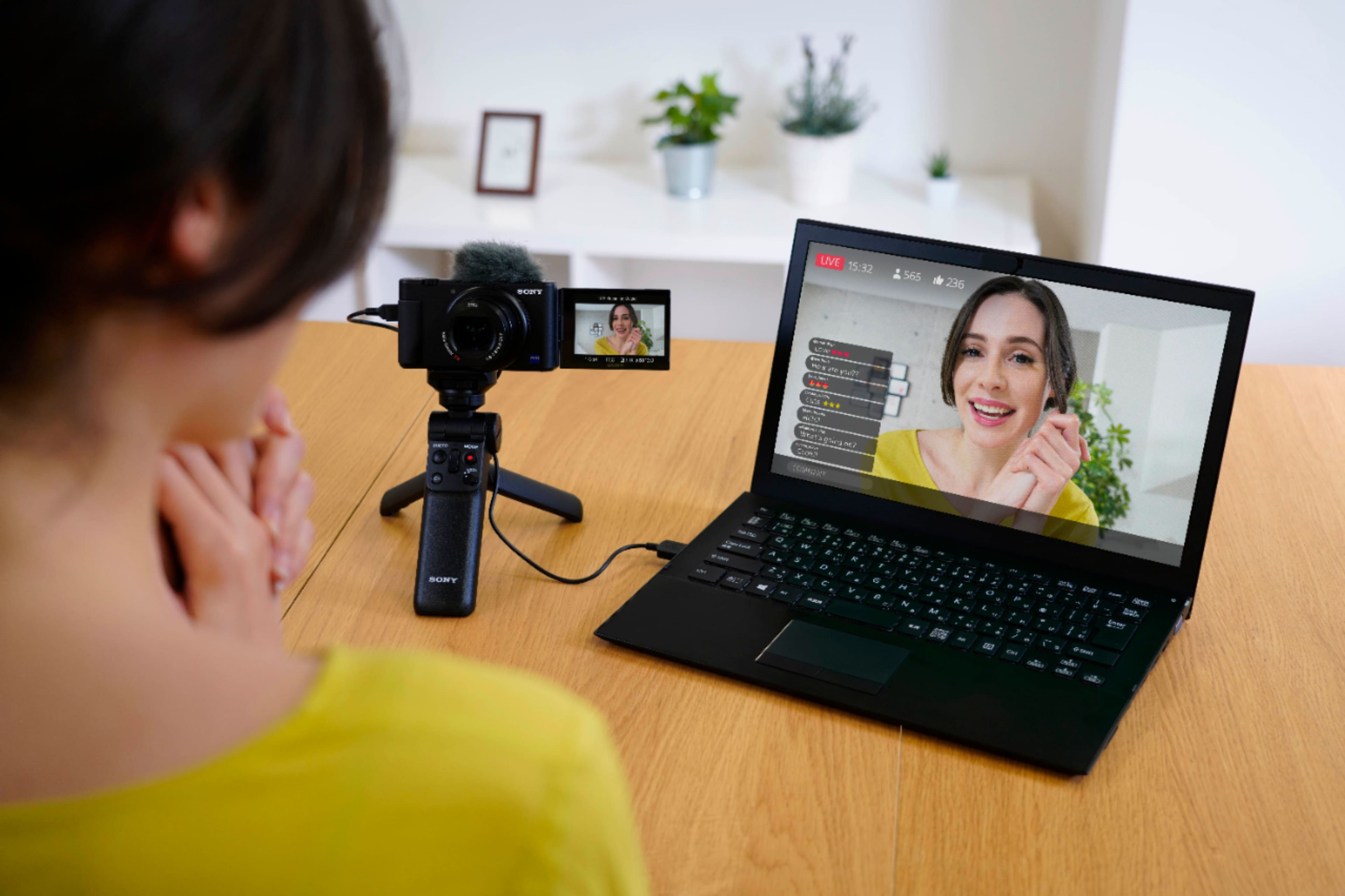 Alt View 26. Sony - ZV-1 20.1-Megapixel Digital Camera for Content Creators and Vloggers - Black.