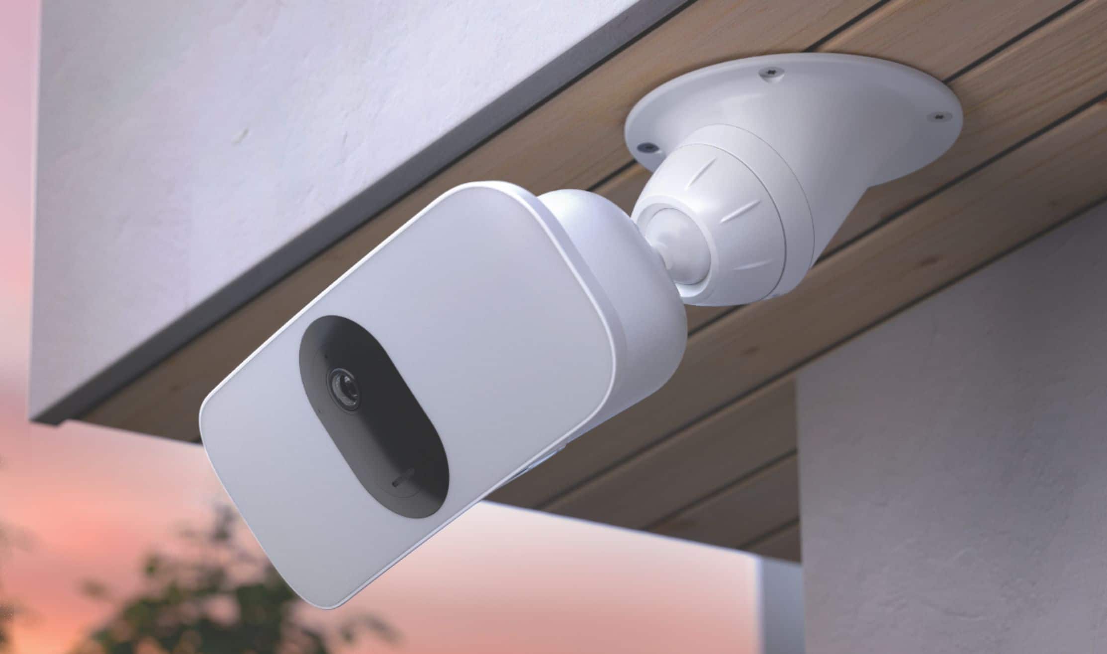 Alt View 11. Arlo - Ceiling Adapter for Pro 3 Floodlight Camera and Total Security Mount - White.