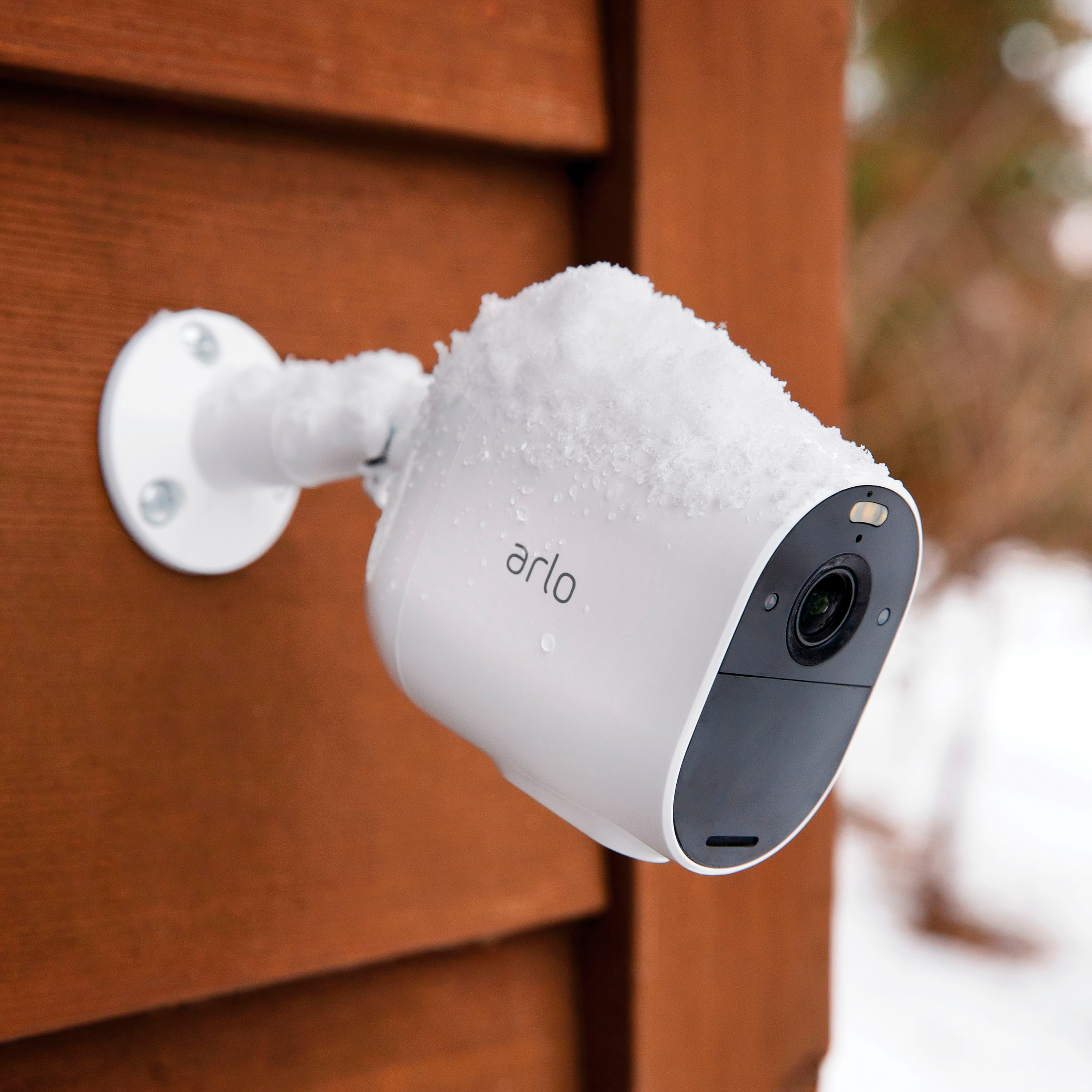 Arlo Essential Spotlight Camera – Indoor/Outdoor Wire-Free 1080p Security Black VMC2030B-100NAS - Best Buy