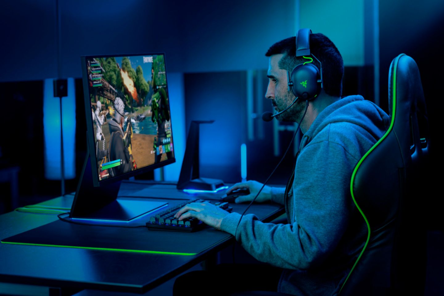 Zoom in on Alt View Zoom 22. Razer - BlackShark V2 Wired THX Spatial Audio Gaming Headset for PC, PS4, PS5, Switch, Xbox One, Series X|S - Black.