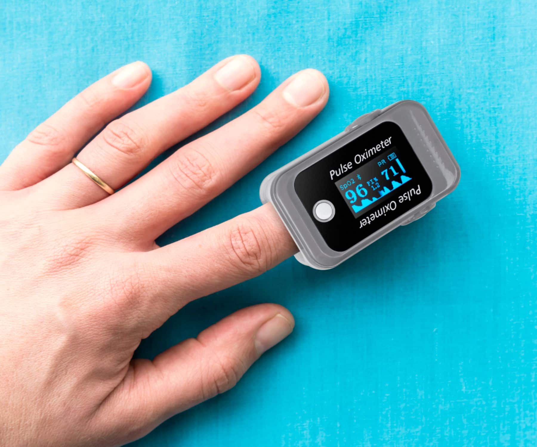 Alt View 14. Aluratek - Bluetooth Digital Pulse Oximeter-FDA Class I - Gray.