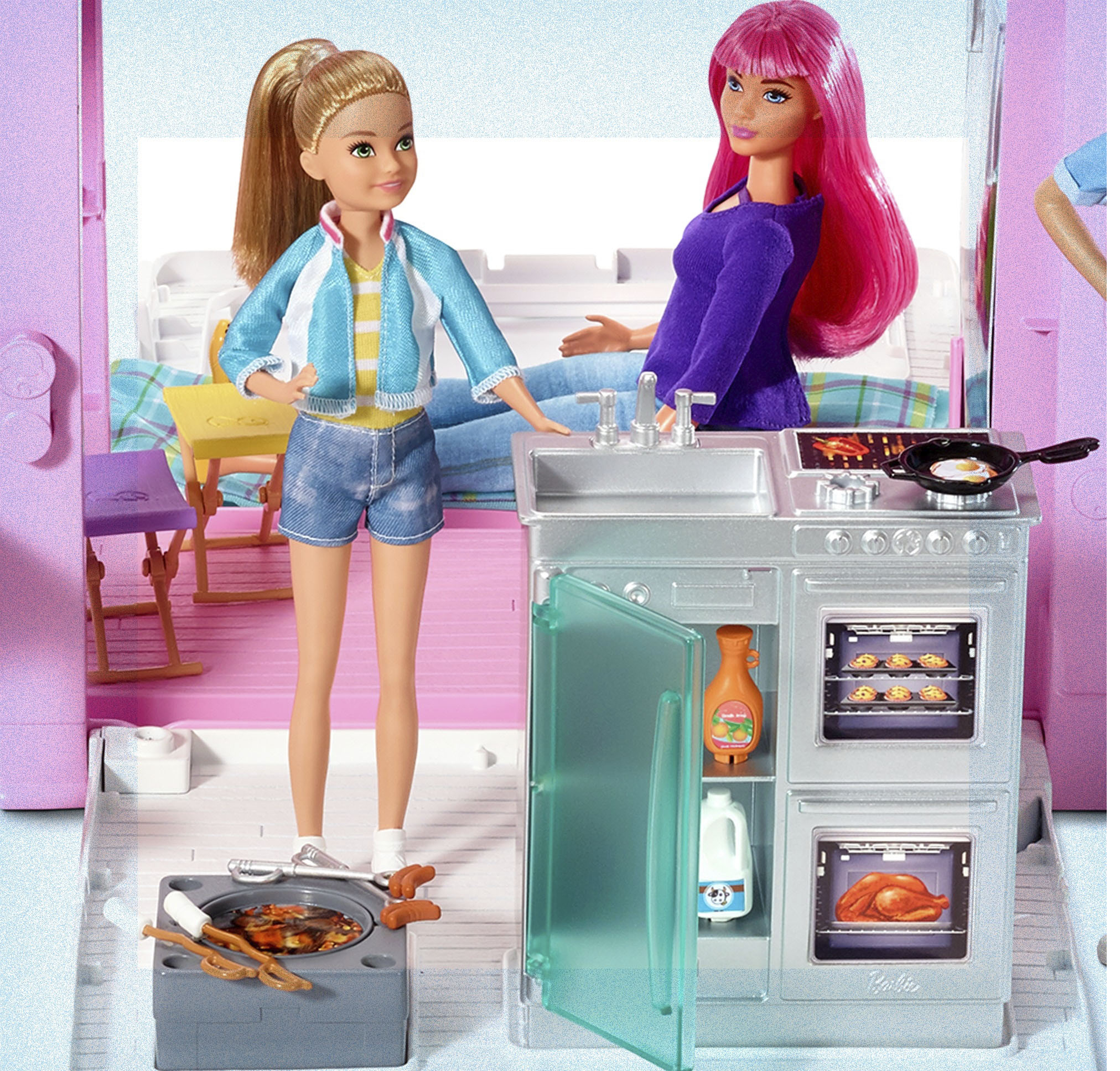 vragen dutje Leuk vinden Best Buy: Barbie 3-in-1 DreamCamper Vehicle and Accessories GHL93