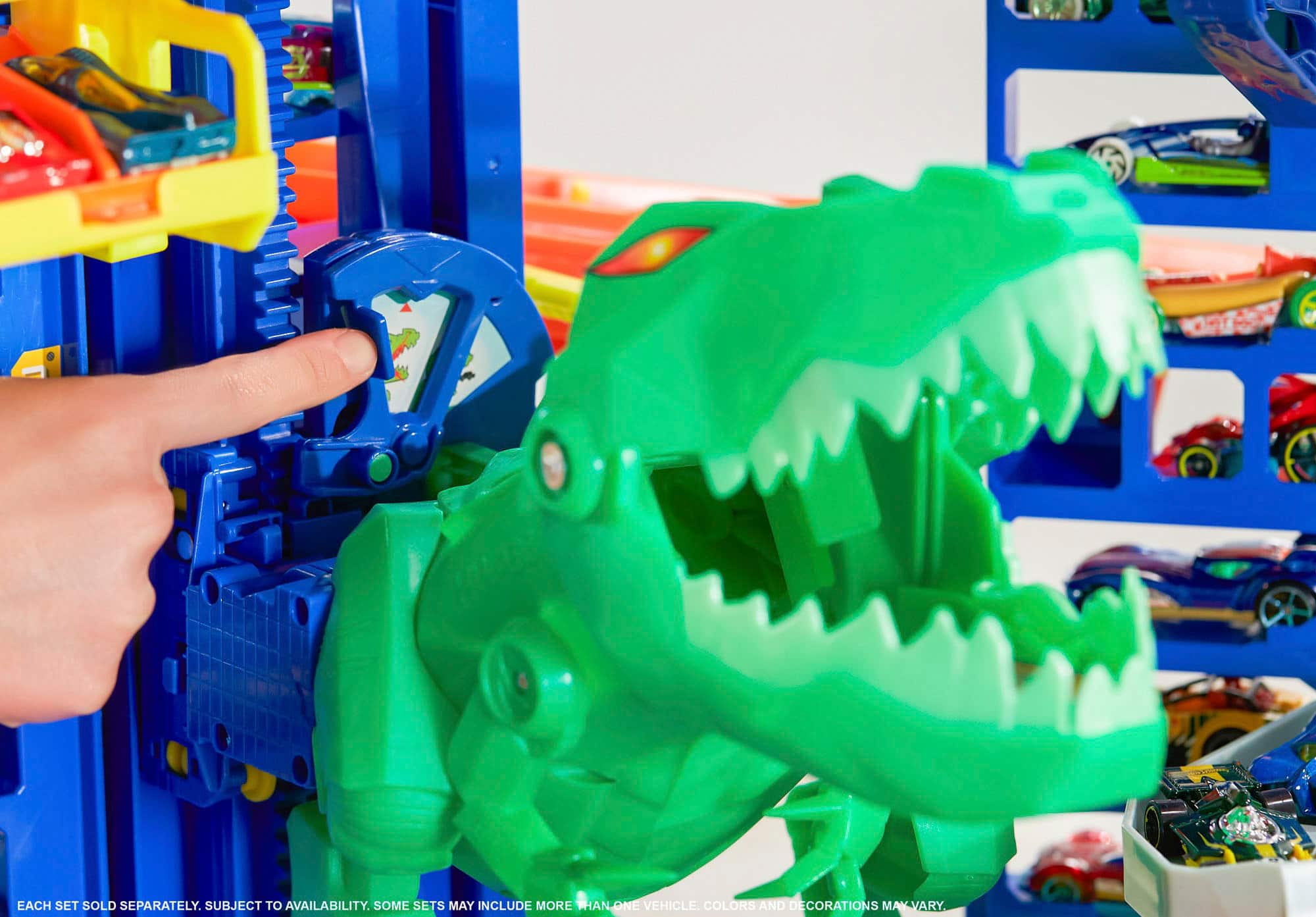 Product Review: Hot Wheels City Robo T-Rex Ultimate Garage