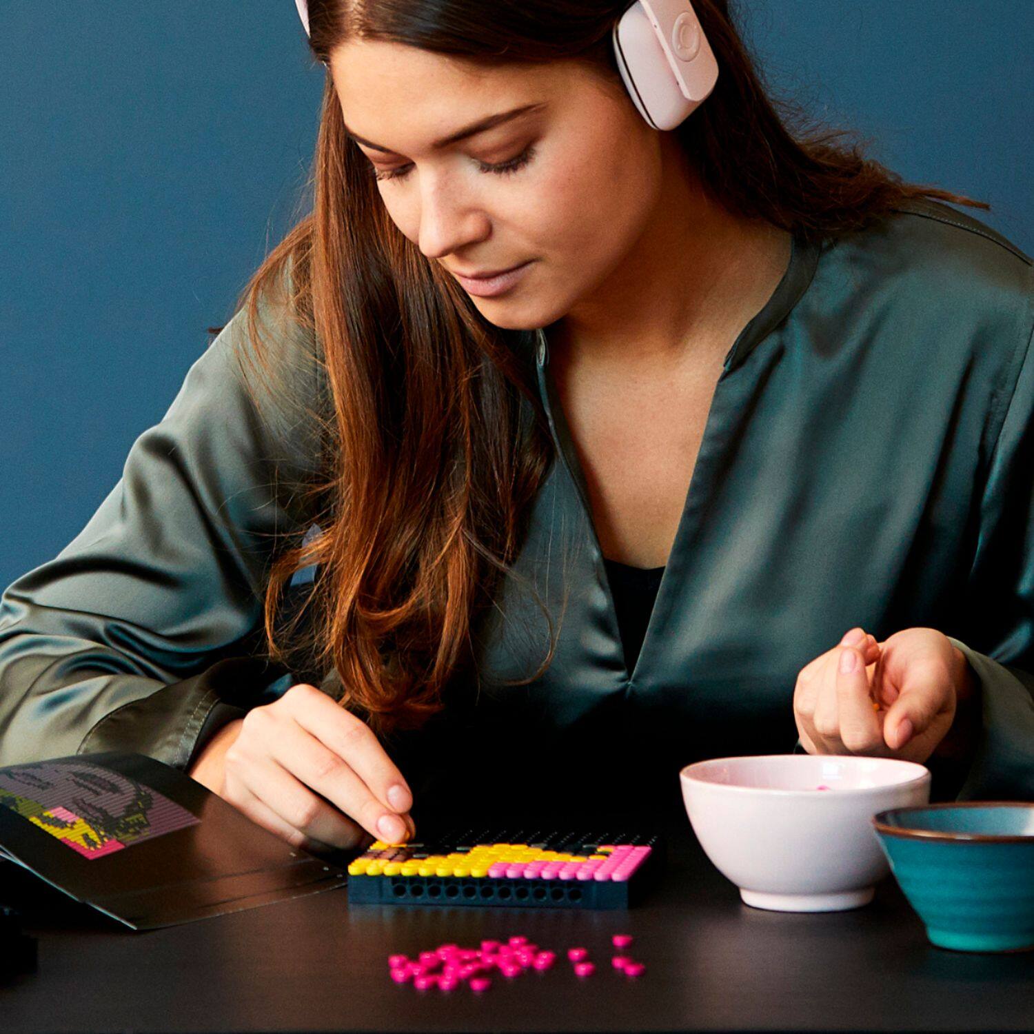 Alt View 12. LEGO - ART Andy Warhol's Marilyn Monroe 31197.