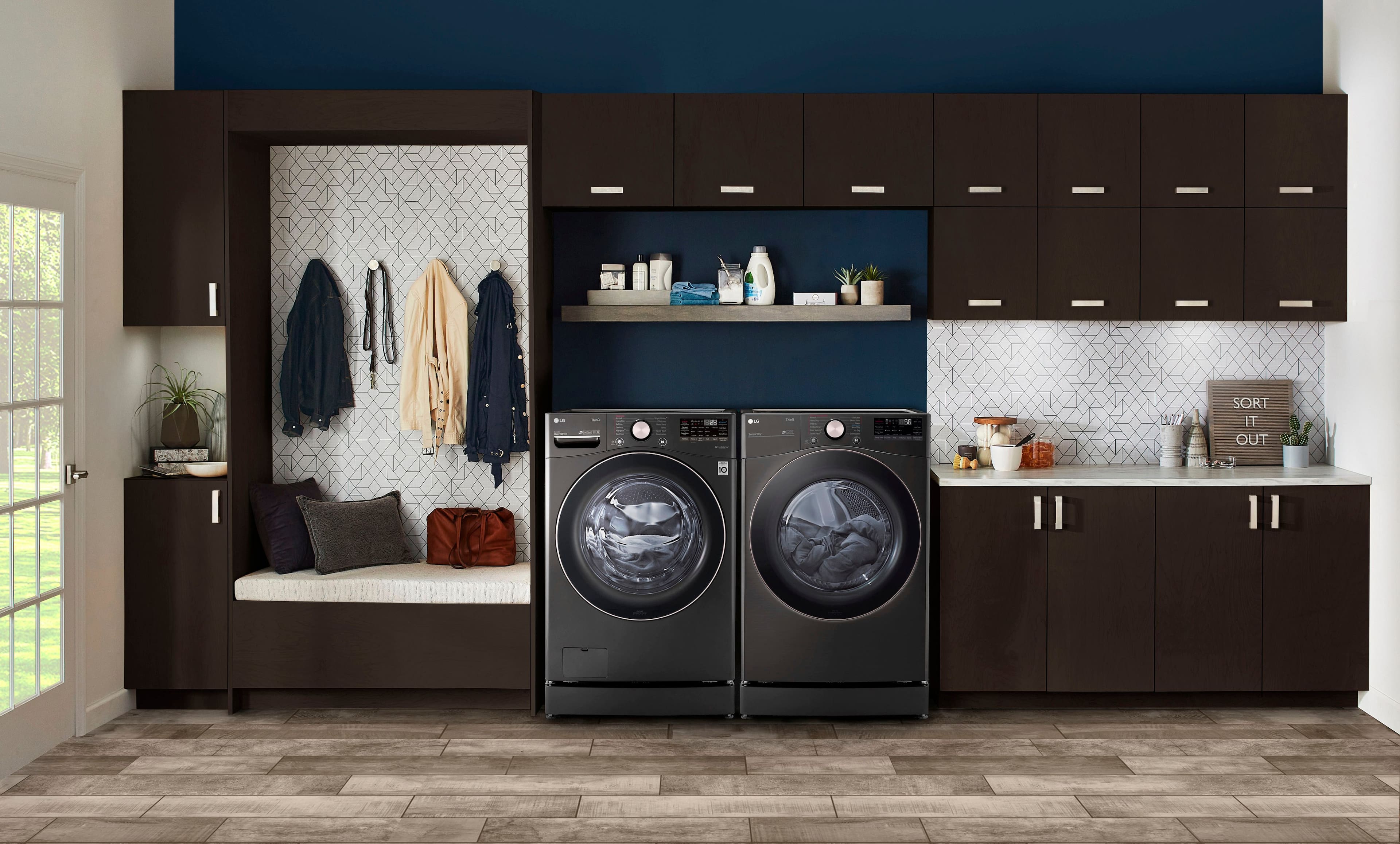 Alt View 25. LG - 7.4 Cu. Ft. Stackable Smart Gas Dryer with Steam and Built-In Intelligence - Black steel.