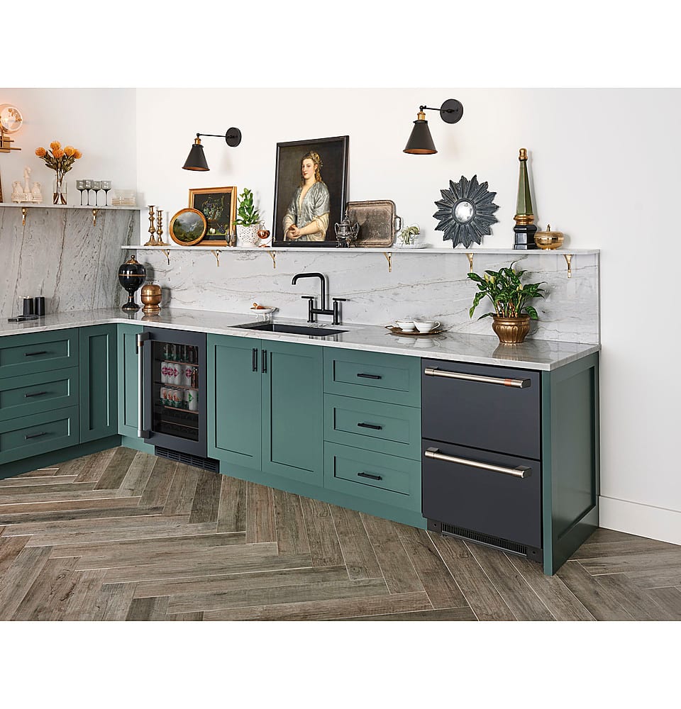 Alt View 19. Café - 14-Bottle 126-Can Built-In Beverage Center with WiFi - Matte Black.