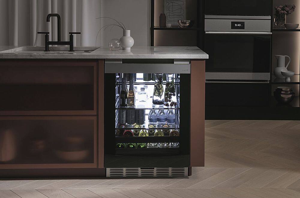 Alt View 16. Café - 14-Bottle 126-Can Built-In Beverage Center with WiFi - Platinum Glass.