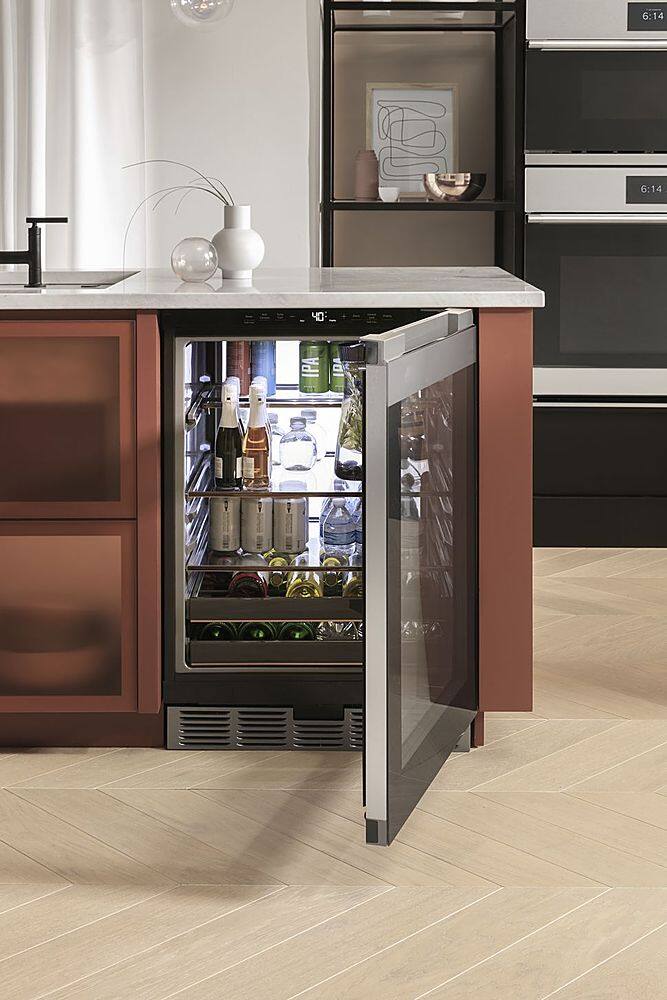 Alt View 18. Café - 14-Bottle 126-Can Built-In Beverage Center with WiFi - Platinum Glass.
