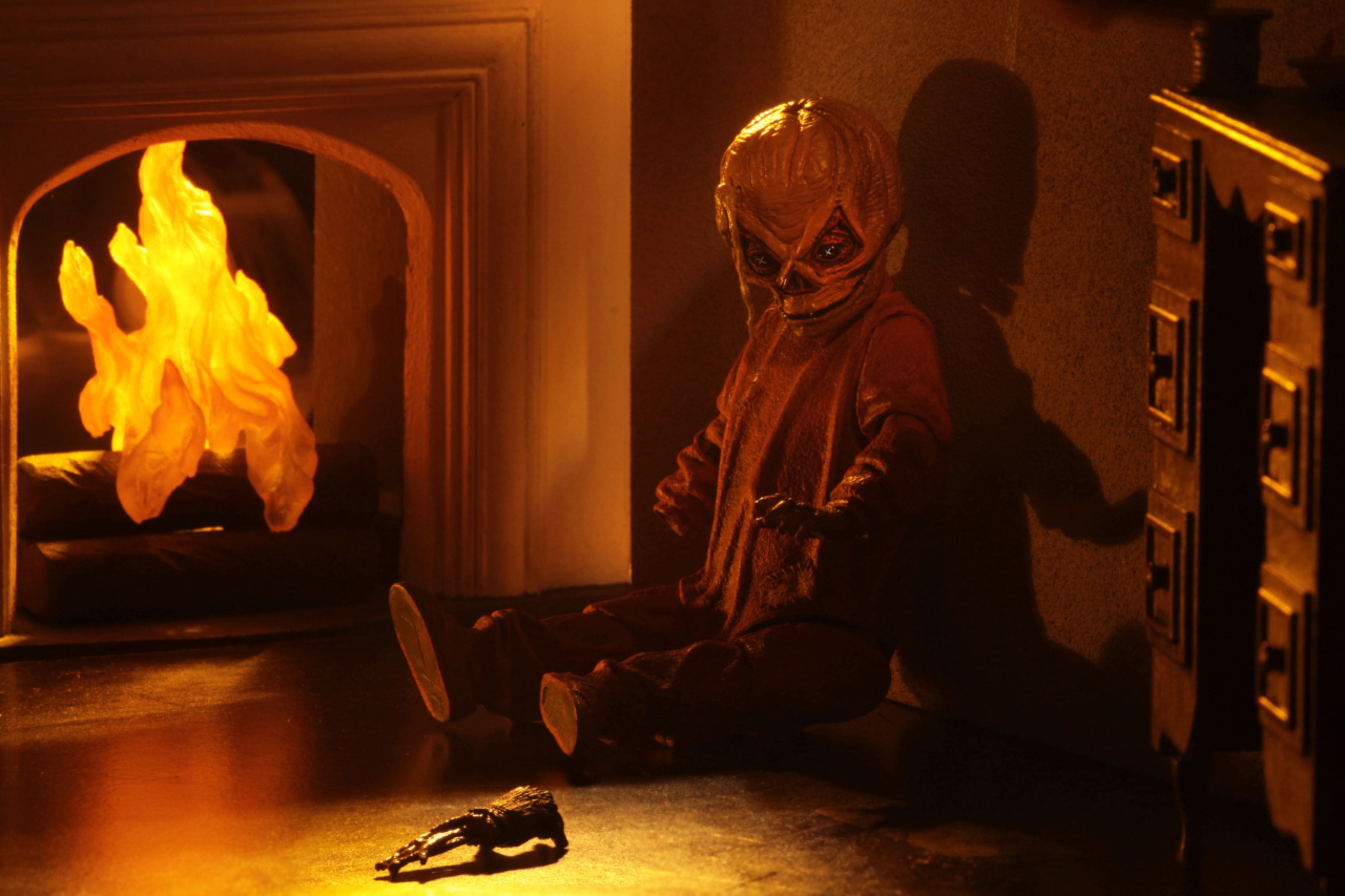 Alt View 16. NECA - Trick R Treat - 7” Scale Action Figure – Ultimate Sam.