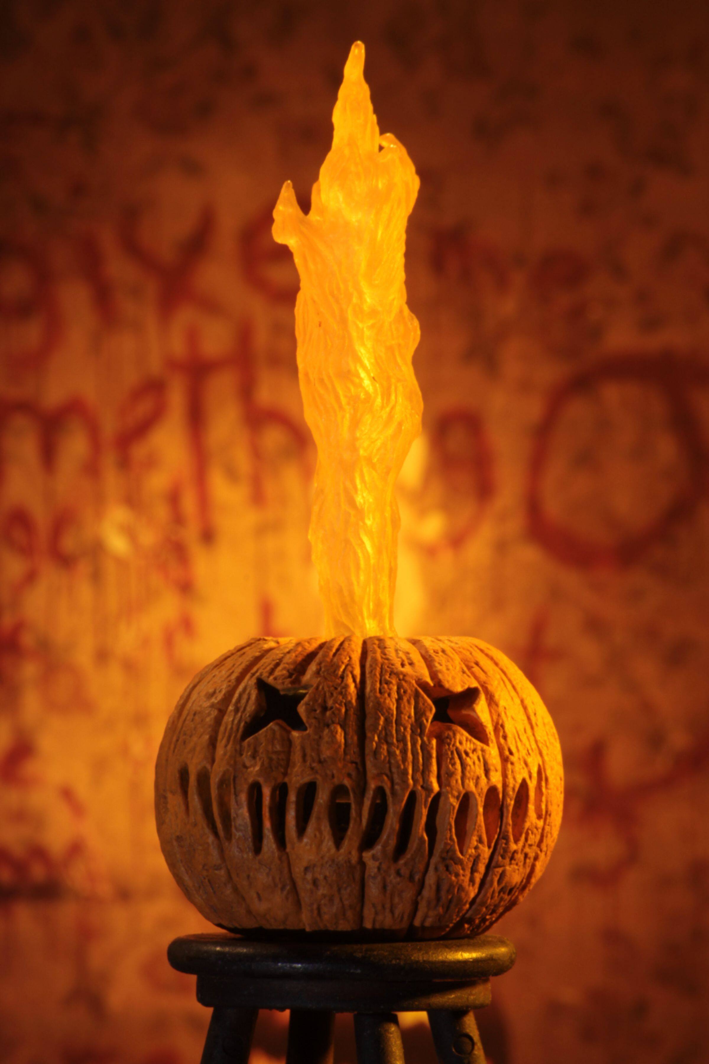 Alt View 25. NECA - Trick R Treat - 7” Scale Action Figure – Ultimate Sam.