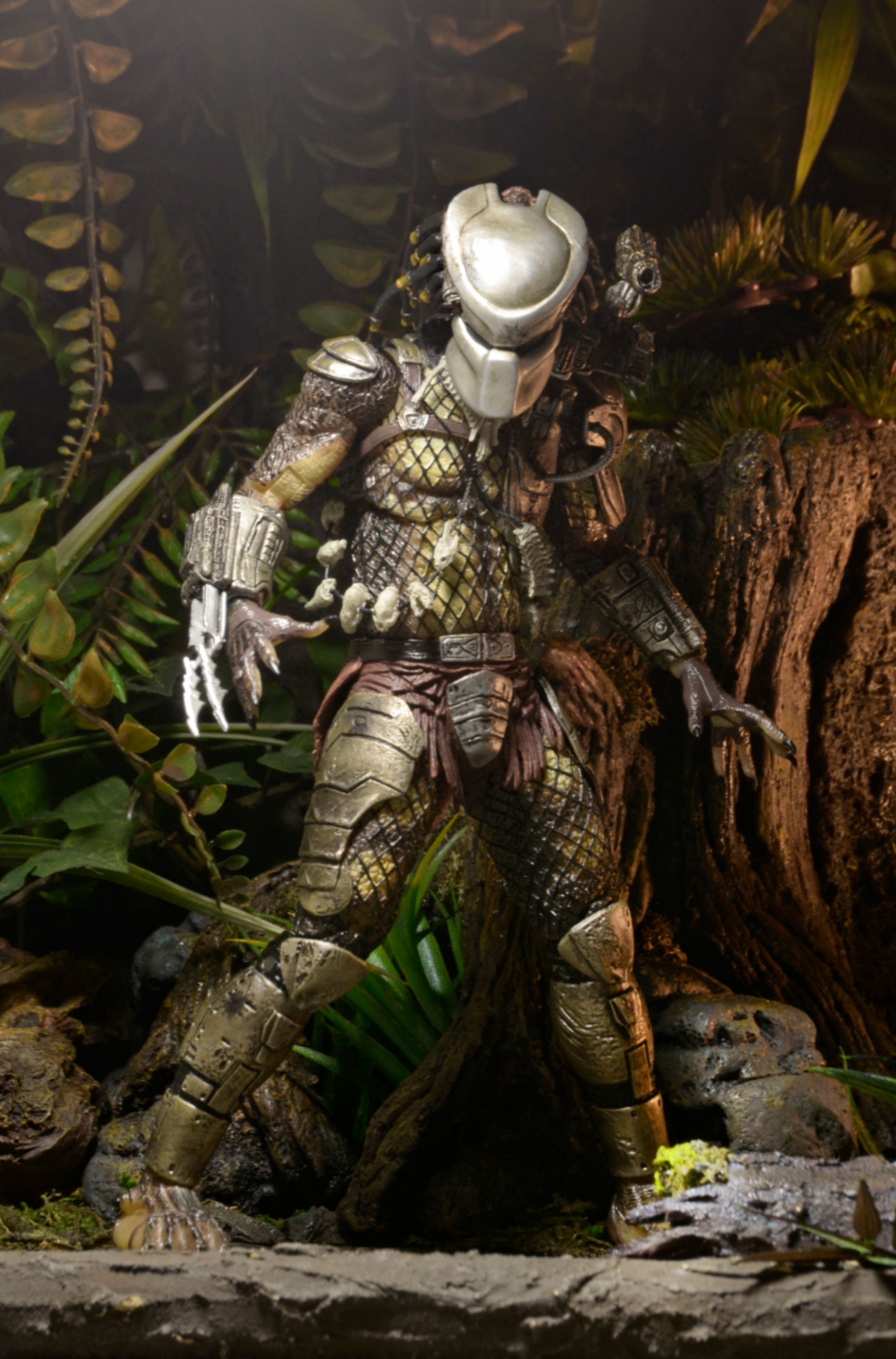 for sale online 51548 NECA Ultimate Jungle Hunter Predator Figure