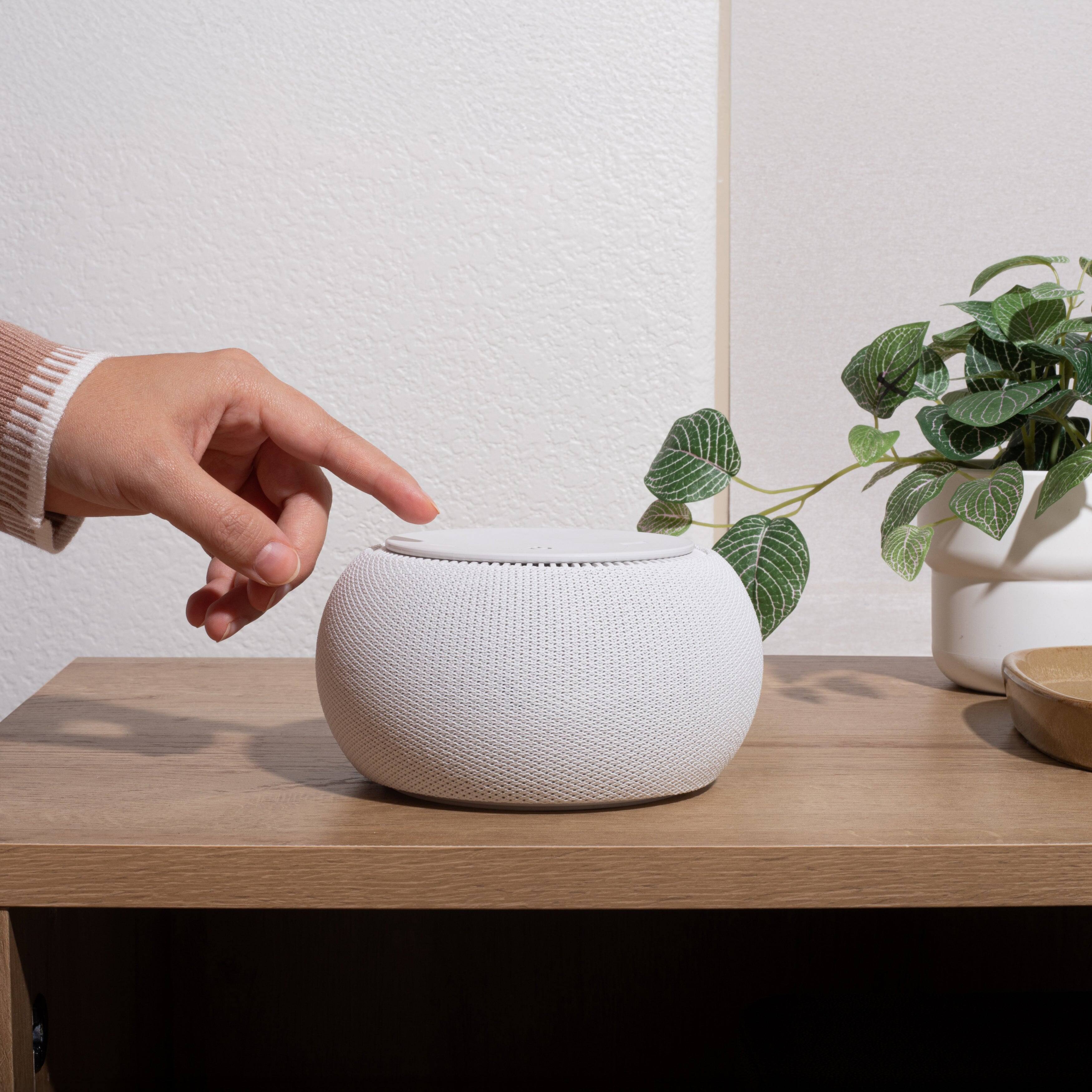 Left. SNOOZ - SNOOZ Pro White Noise Machine - Cotton.