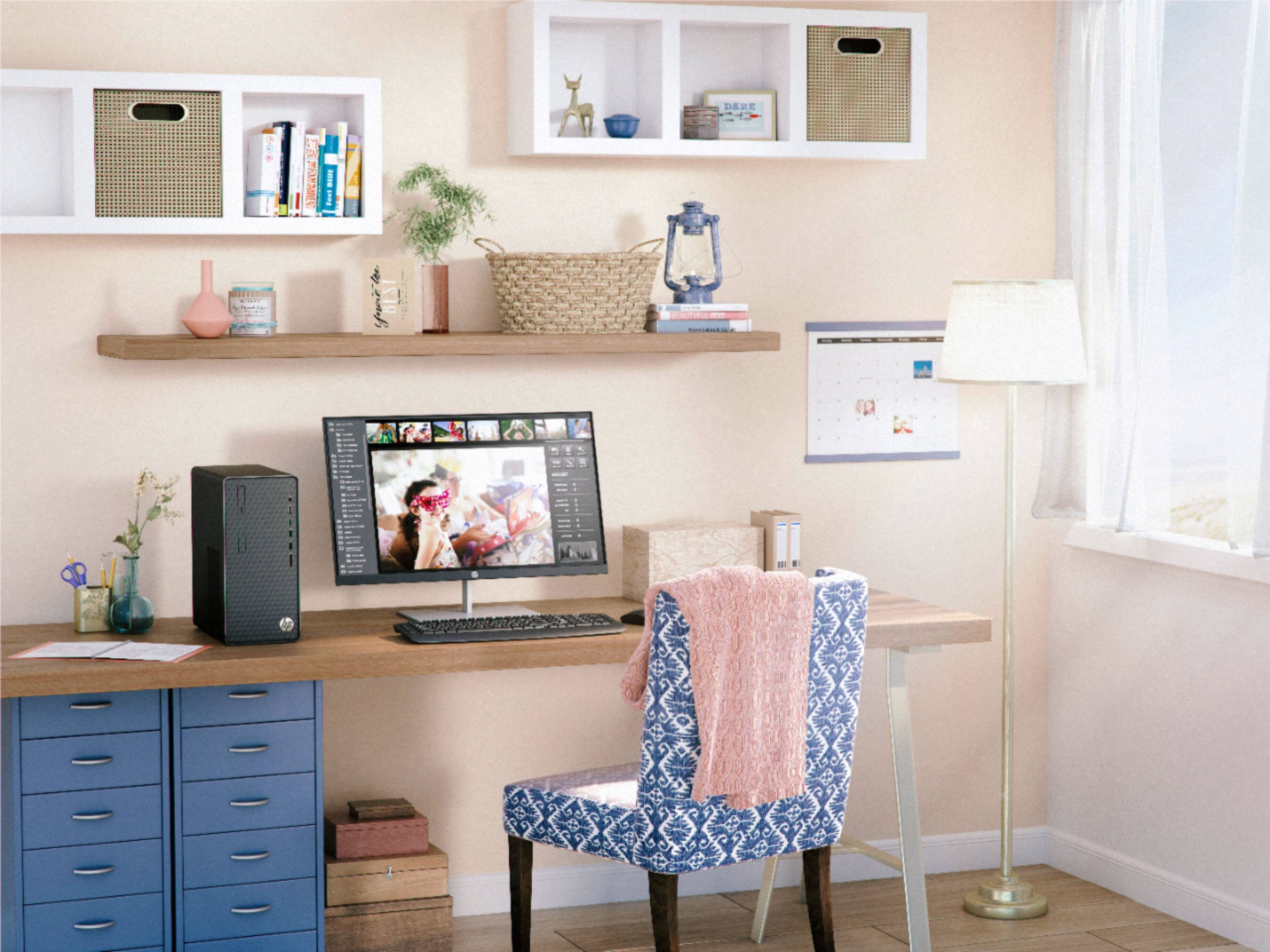 Alt View 12. HP - Desktop - Intel Pentium Gold G6400 - 8GB Memory - 256GB SSD.