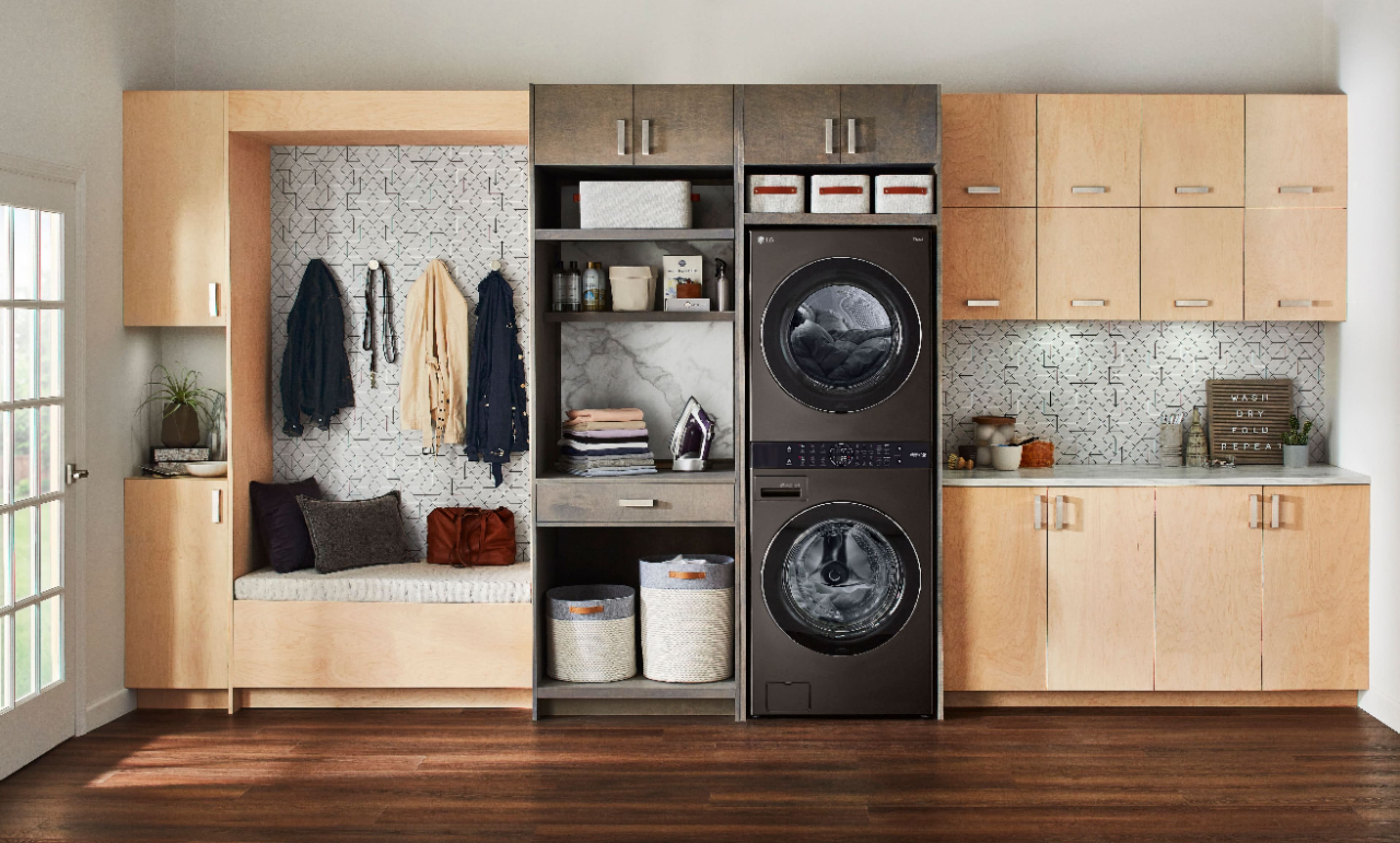 Alt View 26. LG - 4.5 Cu. Ft. HE Smart Front Load Washer and 7.4 Cu. Ft. Electric Dryer WashTower with Steam and Built-In Intelligence - Black Steel.