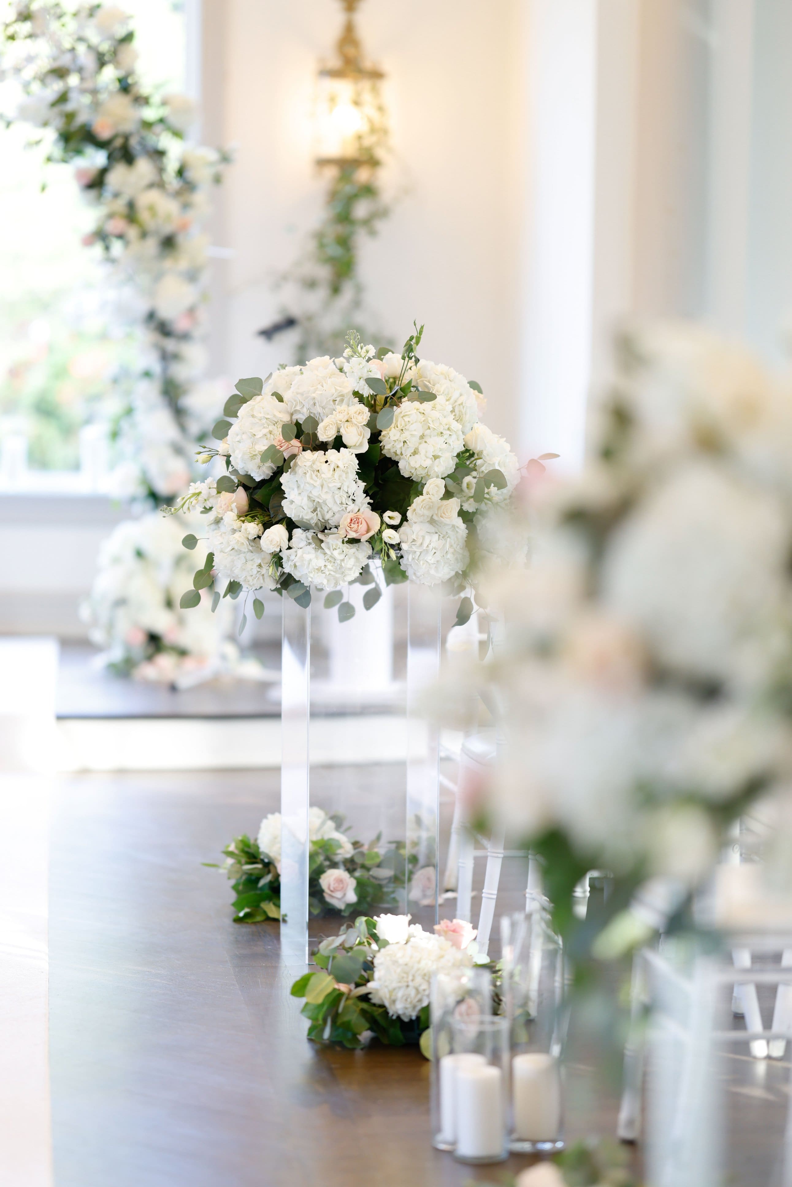 Alt View 17. Canon - EOS R5 Mirrorless Camera (Body Only) - Black.