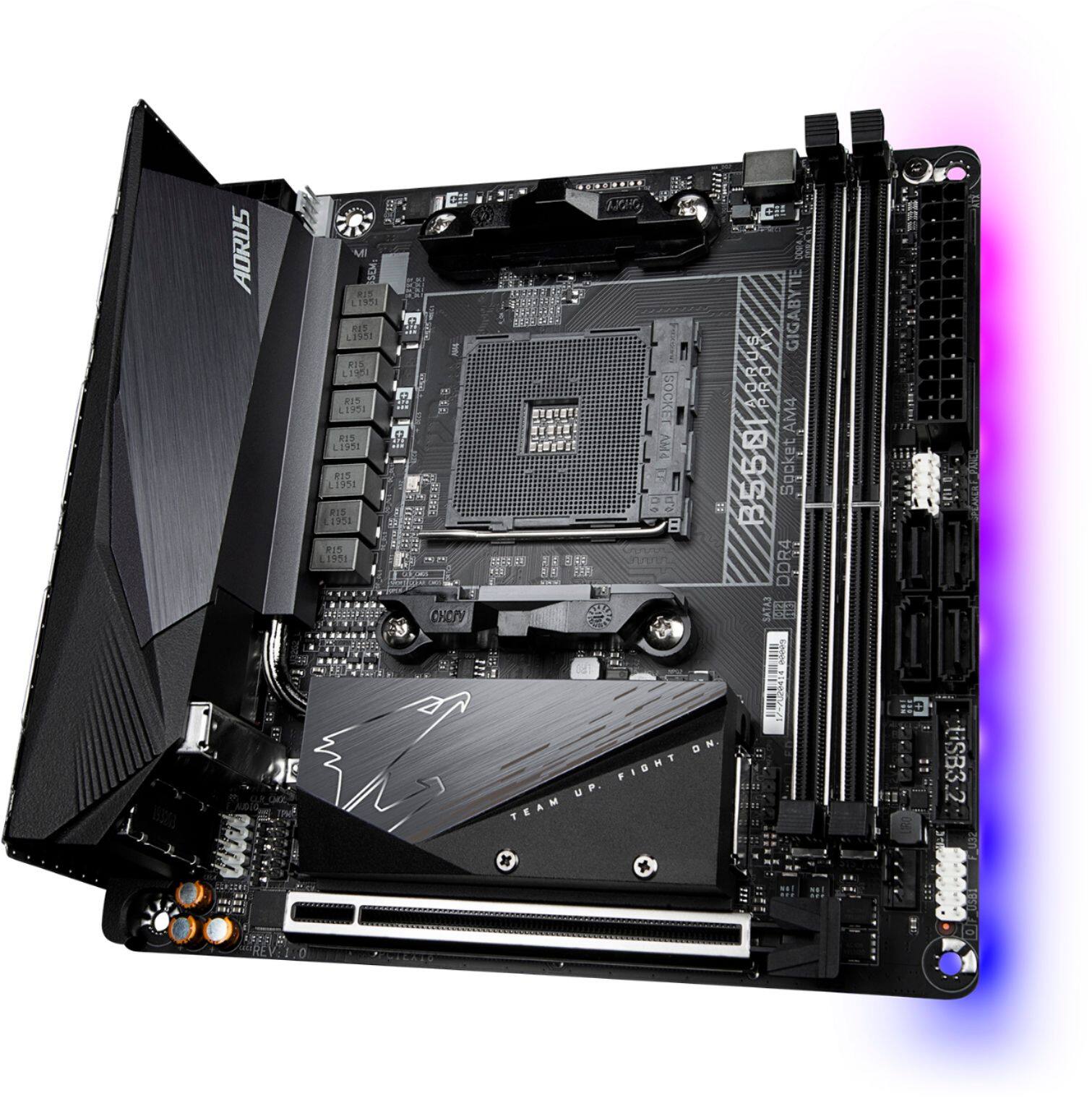 Alt View 12. GIGABYTE - B550 I AORUS PRO AX AM4 USB3.1 AMD Motherboard - Small Form Factor - Black.