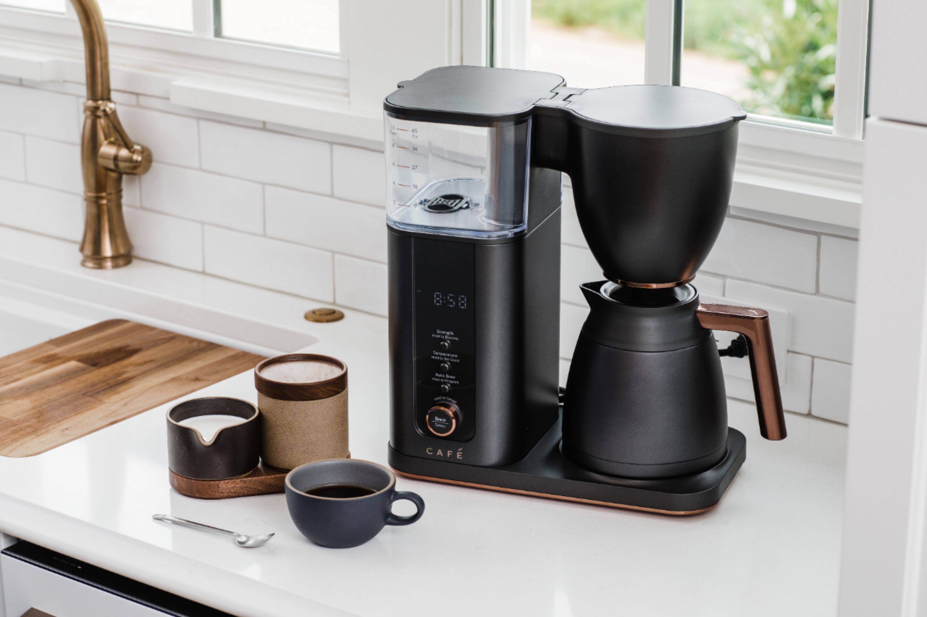 Alt View 26. Café - Smart Drip 10-Cup Coffee Maker with WiFi - Matte Black.
