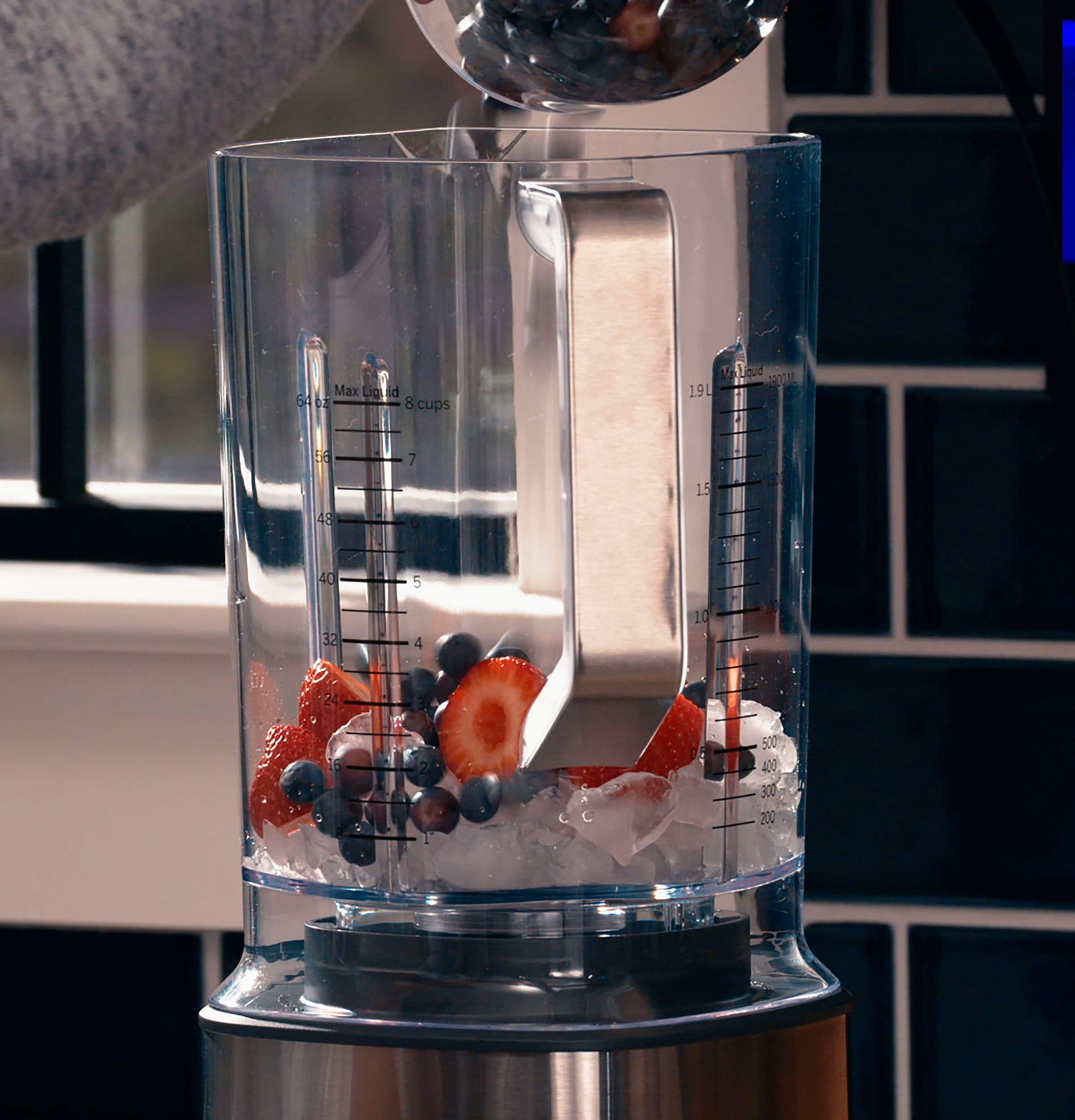 Alt View 35. GE - 5-Speed 64-Oz. Blender with Blender Cups - Stainless Steel.