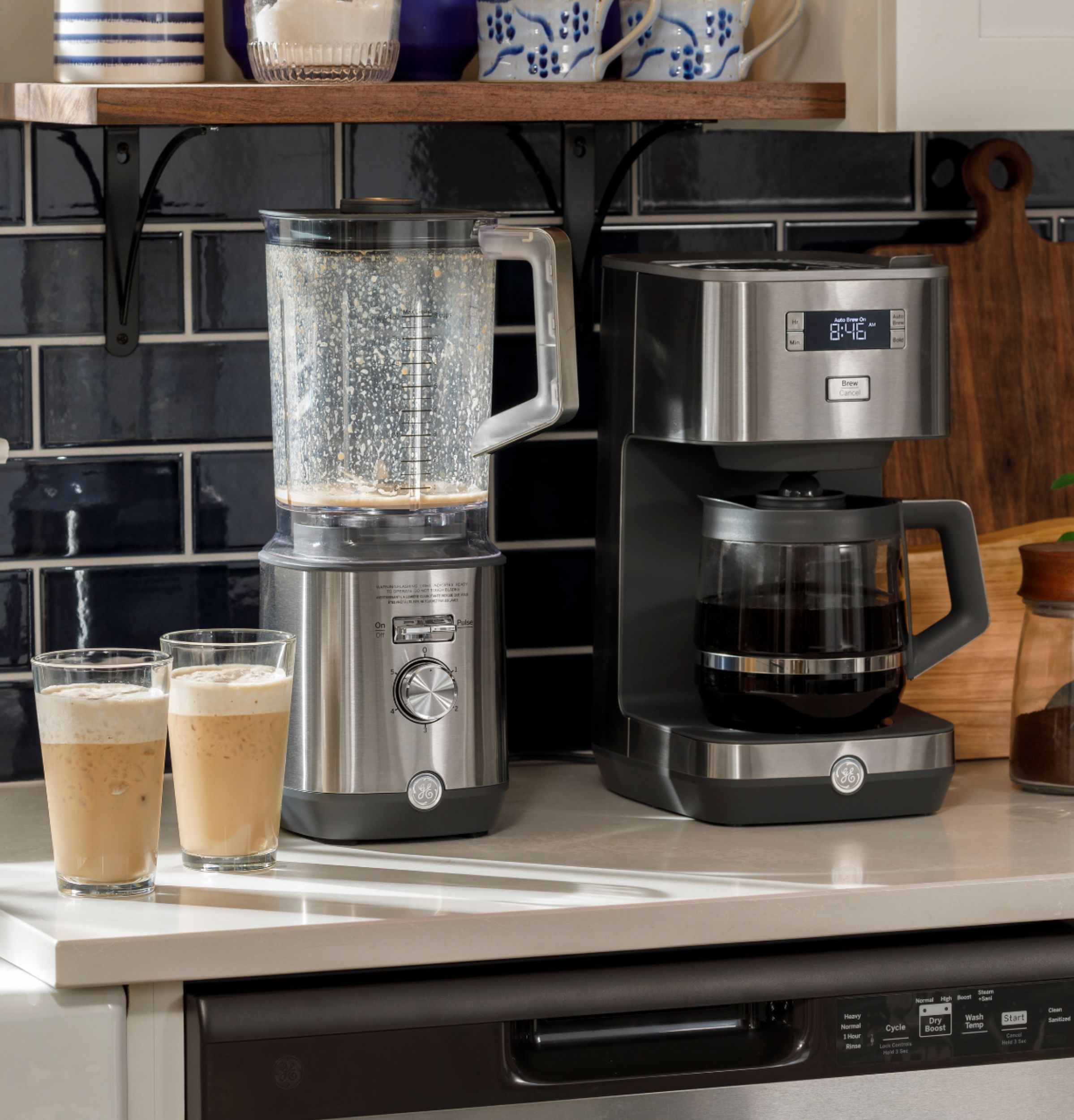 Best coffee makers under $200 to help you make a perfect cup at home - ABC7  Chicago