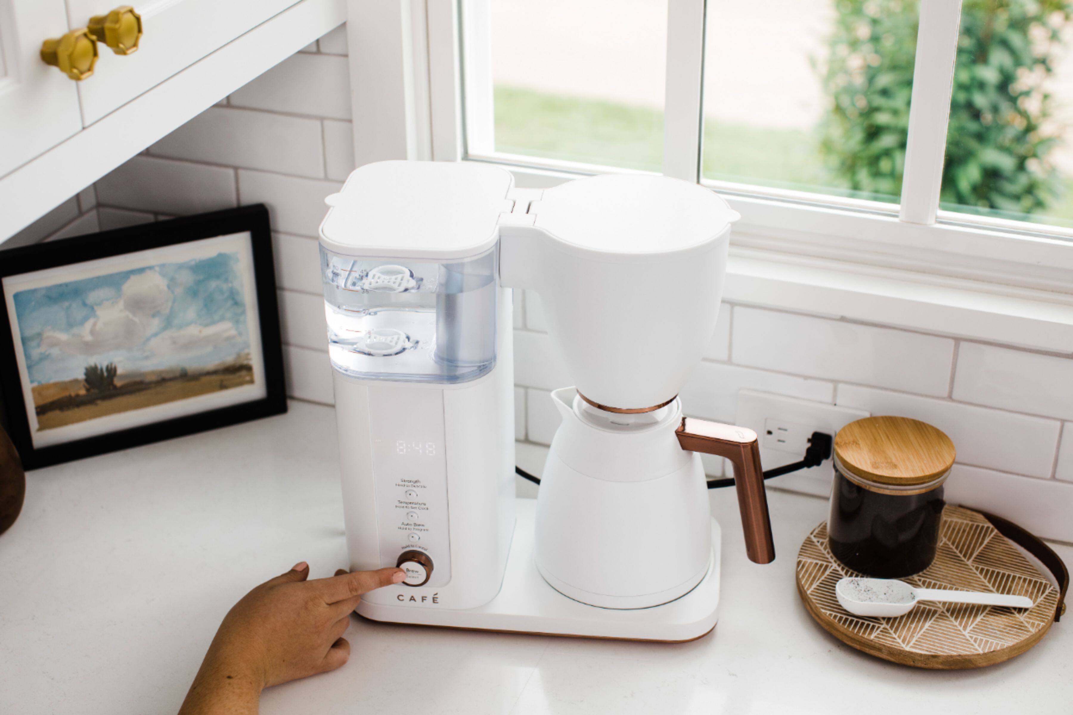 Alt View 25. Café - Smart Drip 10-Cup Coffee Maker with Wi-Fi - Matte White.