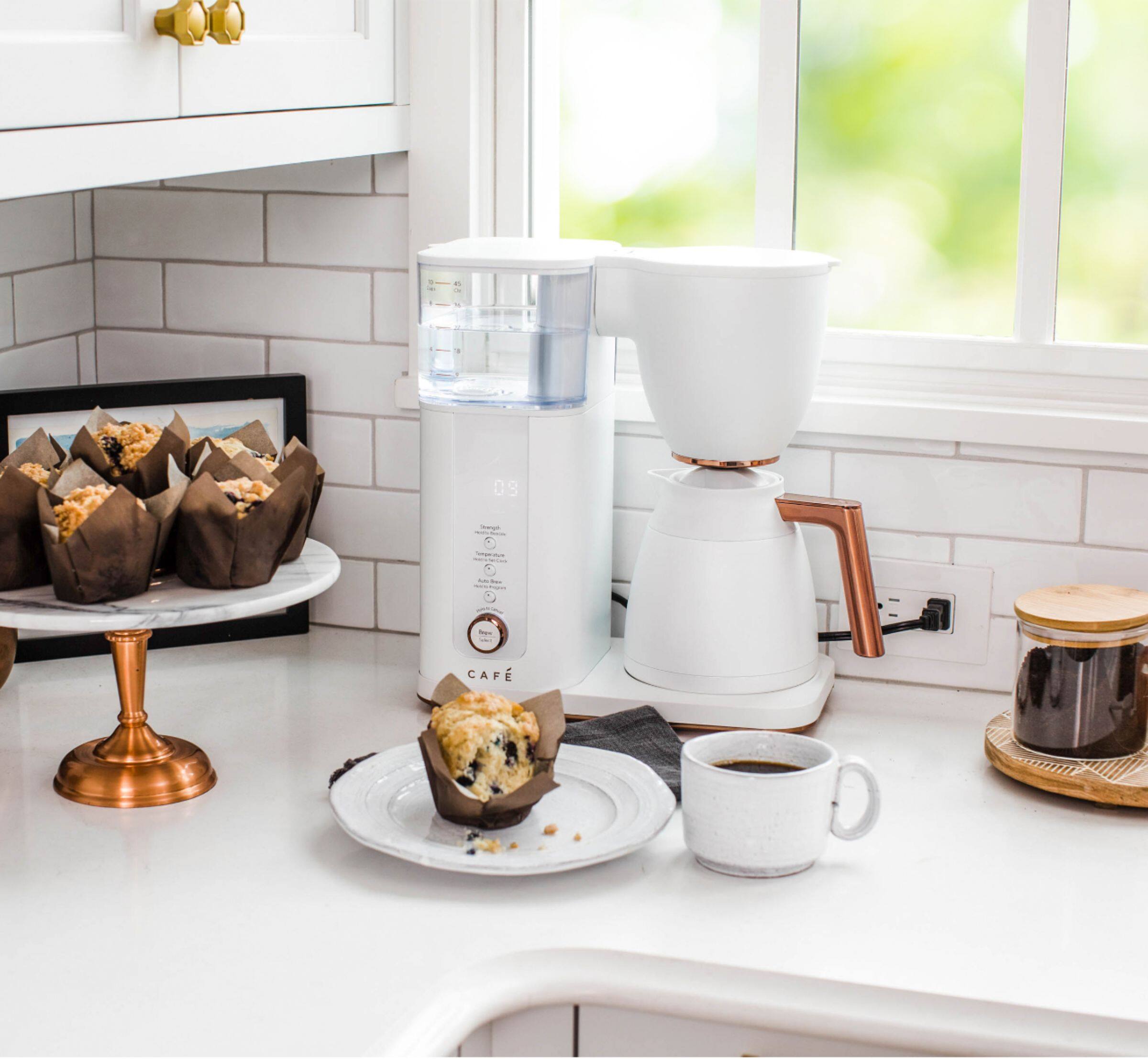 Alt View 36. Café - Smart Drip 10-Cup Coffee Maker with Wi-Fi - Matte White.