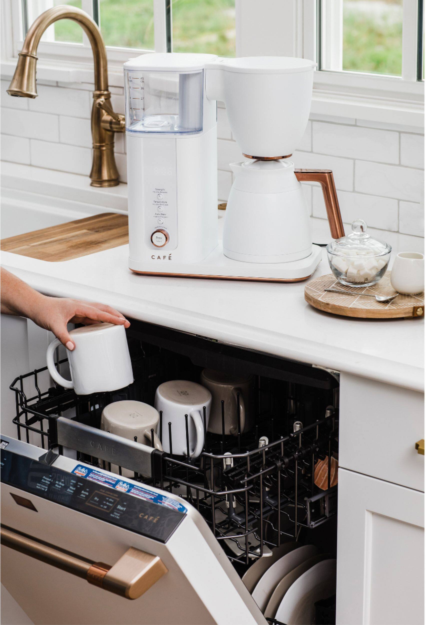 Alt View 37. Café - Smart Drip 10-Cup Coffee Maker with Wi-Fi - Matte White.