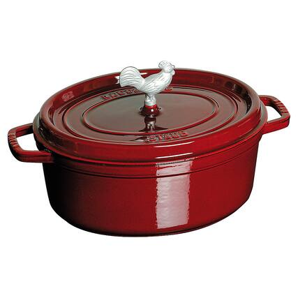 Angle. Staub - Cast Iron 5.75-qt Coq au Vin Cocotte - Grenadine.