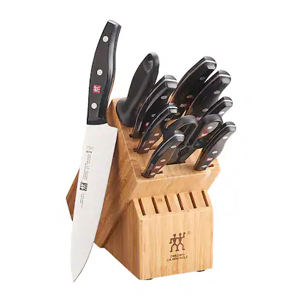Angle. ZWILLING - Henckels TWIN Signature 11-pc Knife Block Set - Stainless Steel.