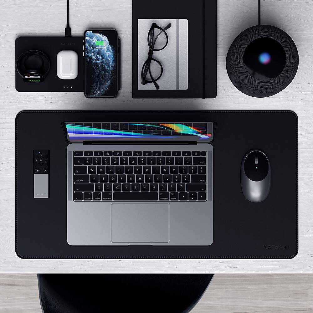 Alt View 29. Satechi - Trio Wireless Charging Pad for Qi-Enabled Smartphones, Apple Watch, AirPods Pro and AirPods 2 - Space Gray.