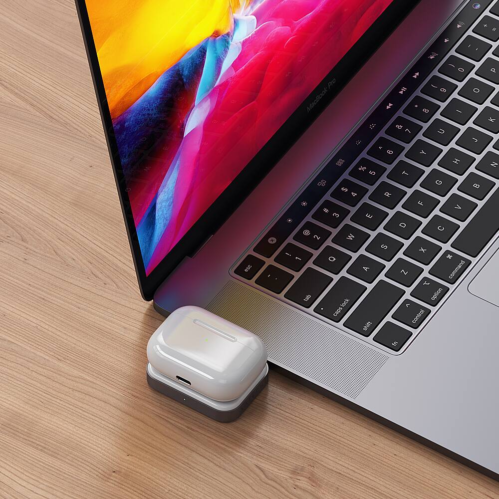 Alt View 32. Satechi - Satechi USB-C Wireless Charging Dock for AirPods - Gray/white.
