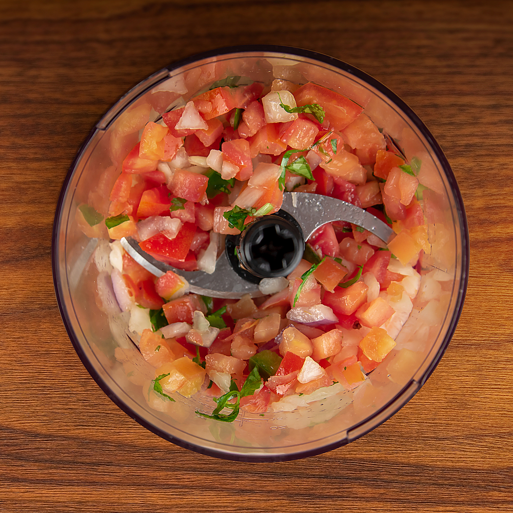 Fresh salsa with cilantro - Price Chopper - 16 oz