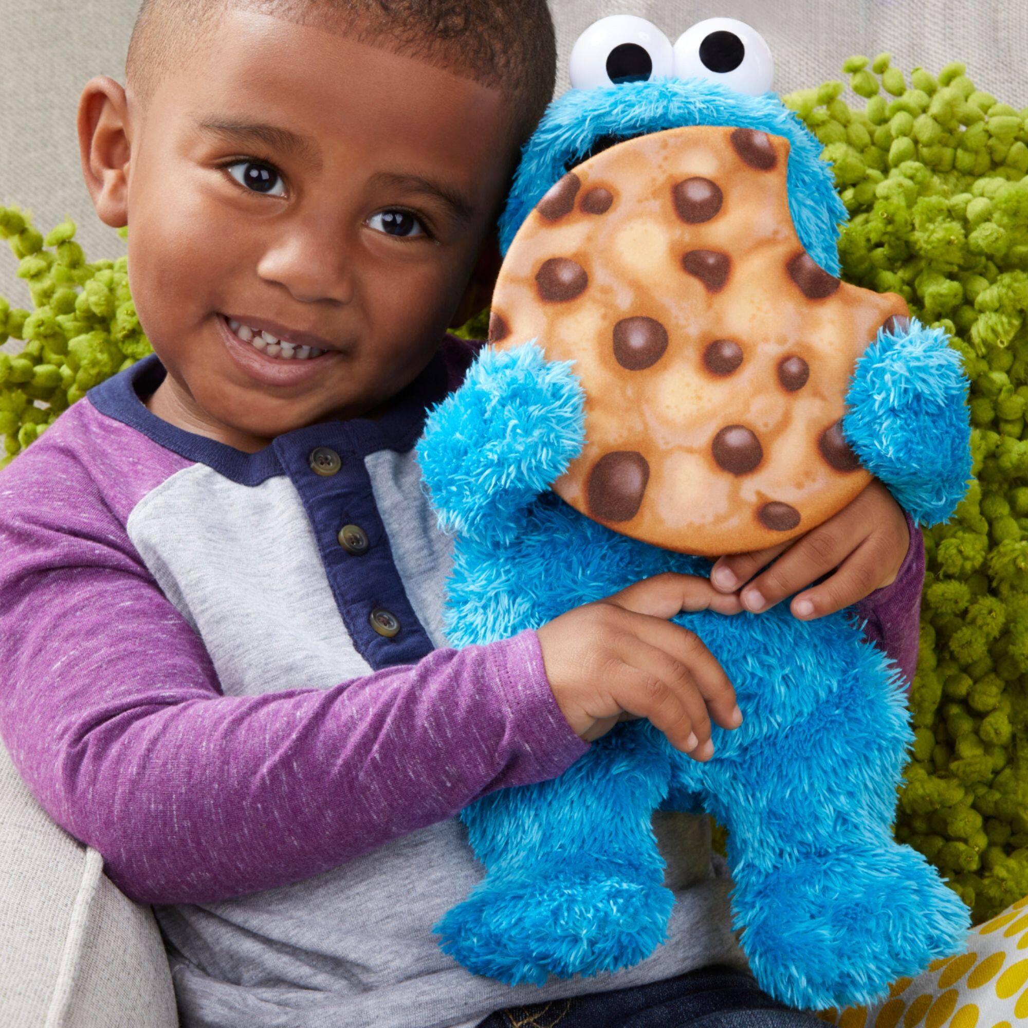 Alt View 15. Sesame Street - Peekaboo Cookie Monster.