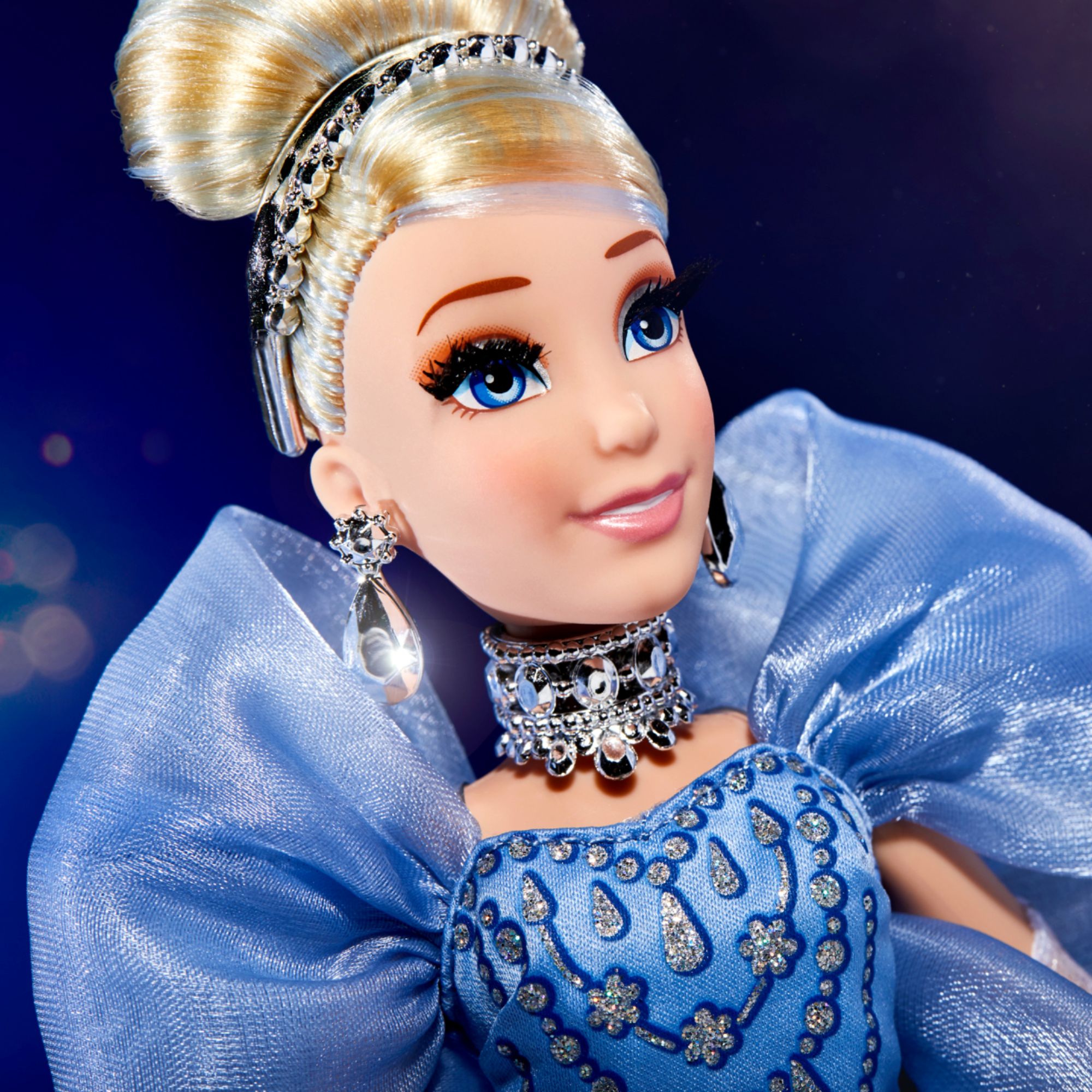 Best Buy: Disney Descendants Signature Fashion Doll Styles May