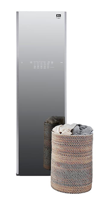 LG STUDIO Styler 24 in Wide Smart Steam Clothing Care System Black LG STUDIO Styler 24 in Wide Smart Steam Clothing Care System Black
