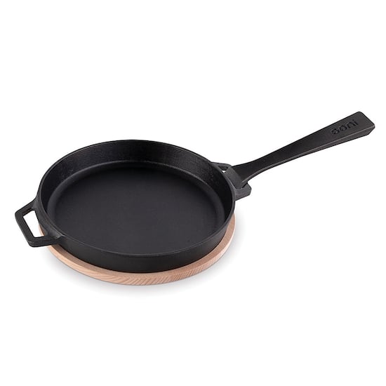 The Ultimate Guide to Buying a Cast Iron Pan