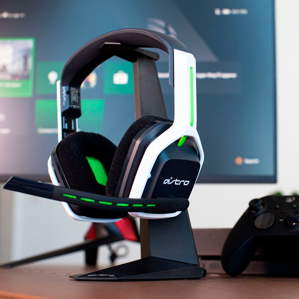 Zoom in on Left Zoom. Astro Gaming - A20 Gen 2 Wireless Stereo Over-the-Ear Gaming Headset for Xbox Series X|S, Xbox One, and PC - White/Green.