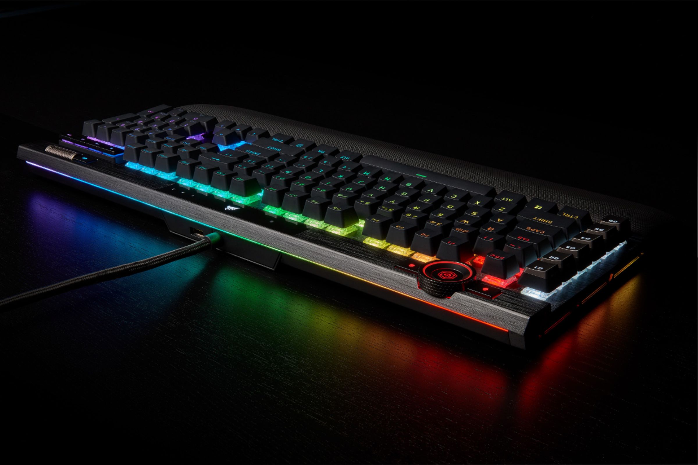 CORSAIR K100 Keyboard CH-912A01A-NA Full-size Stream Switch Software Gaming Wired Buy with Linear Elgato Best Deck Integration - OPX Black RGB Mechanical