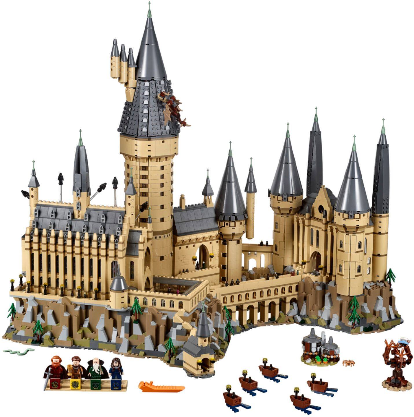 Best Buy: LEGO Harry Potter Hogwarts Castle 71043 6212631