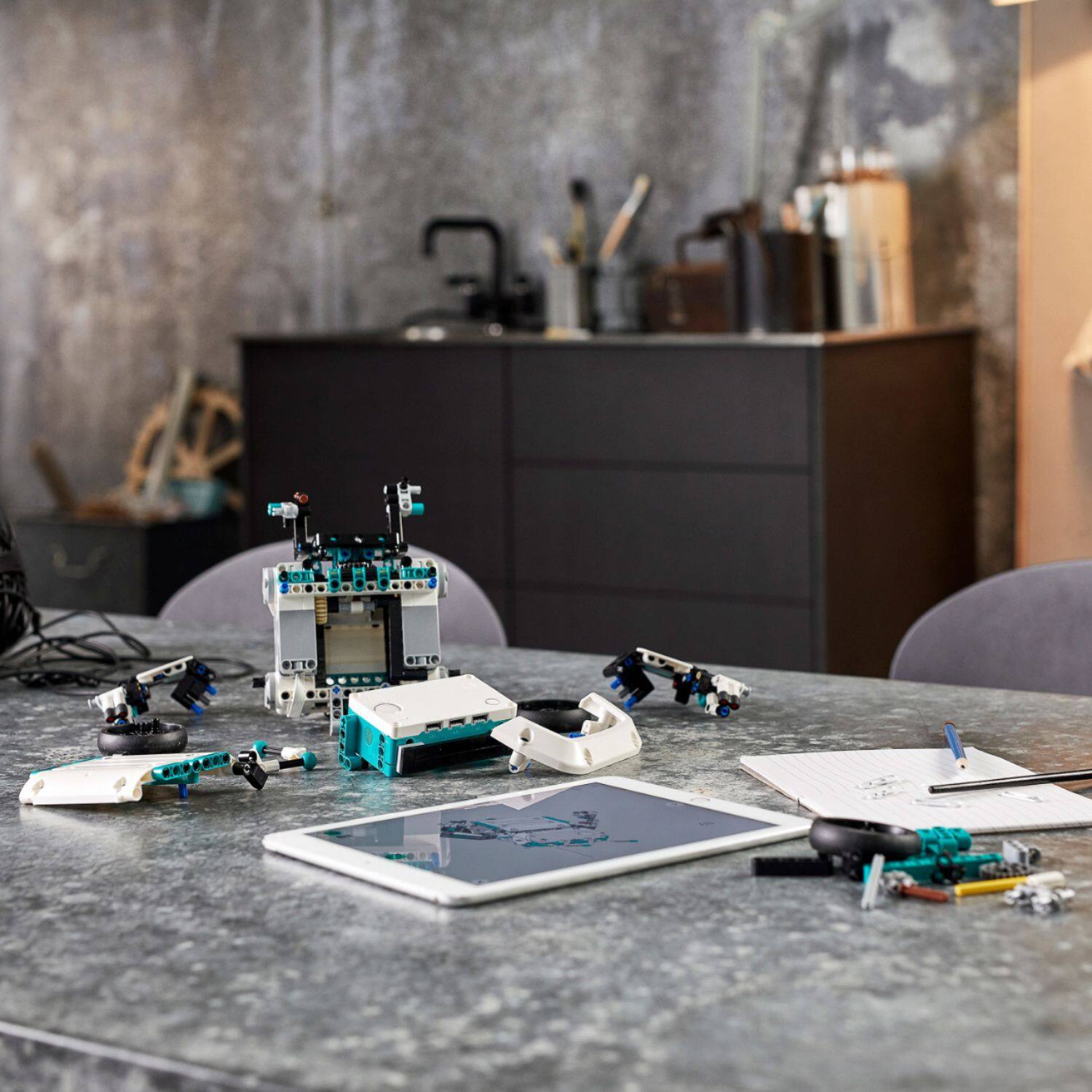 Alt View 12. LEGO - LEGO MINDSTORMS Robot Inventor 51515.