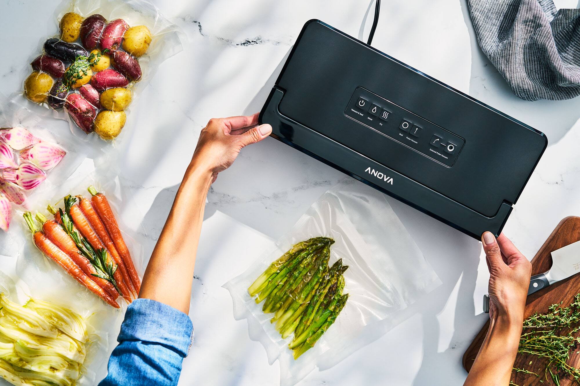 Alt View 16. Anova - Precision Vacuum Sealer Pro - Black.