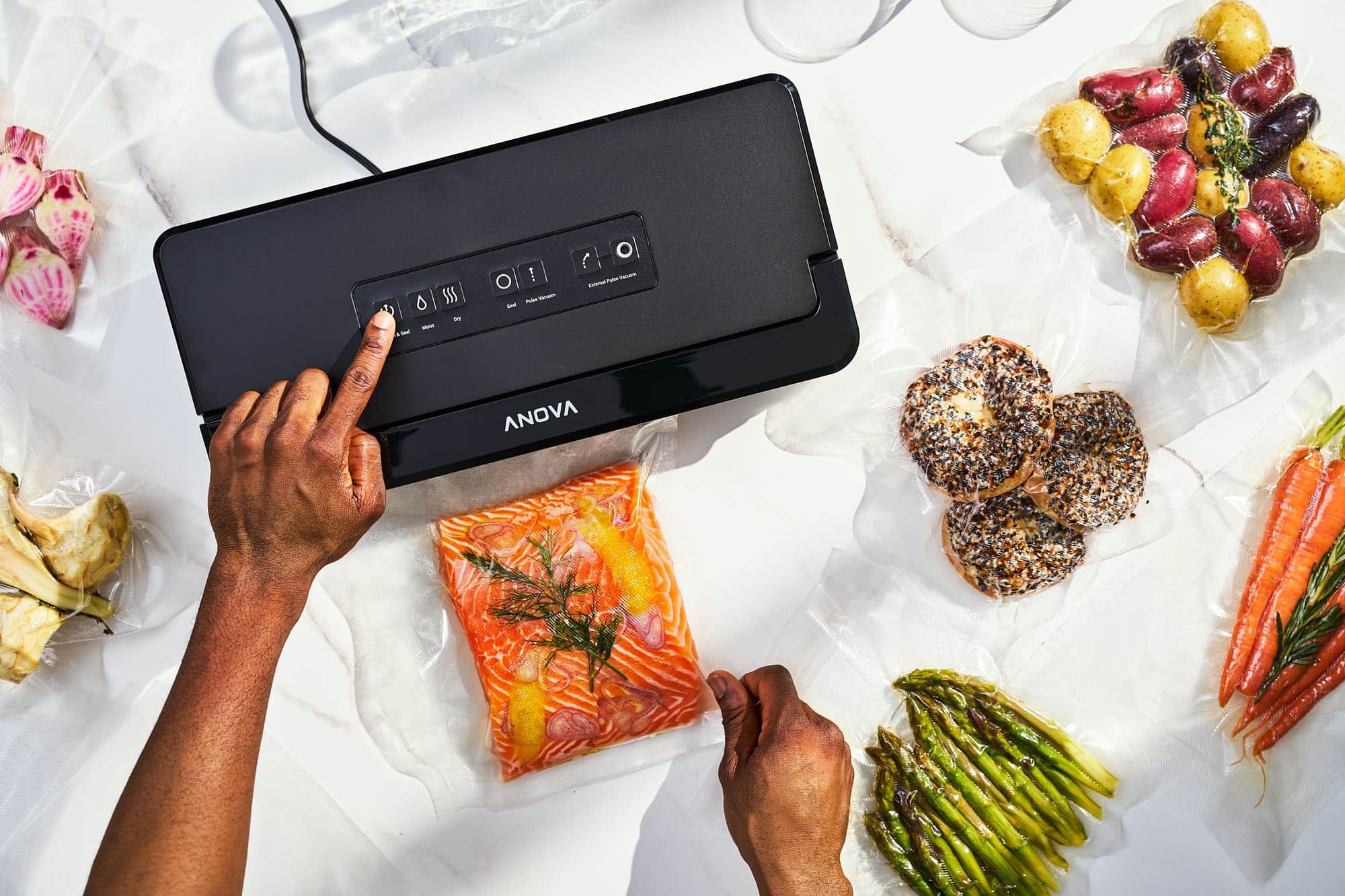 Alt View 18. Anova - Precision Vacuum Sealer Pro - Black.