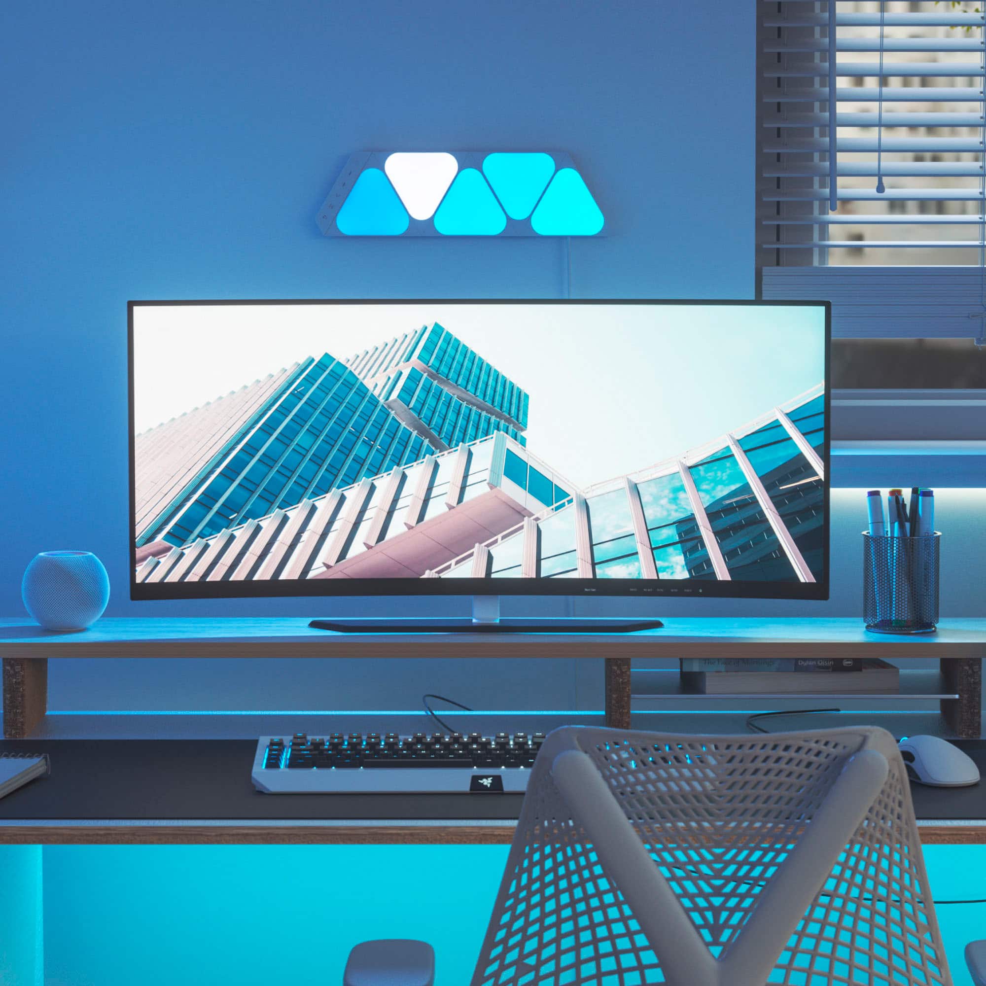 Angle. Nanoleaf - Shapes Mini Triangles Smarter Kit (5 Panels) - Multicolor.