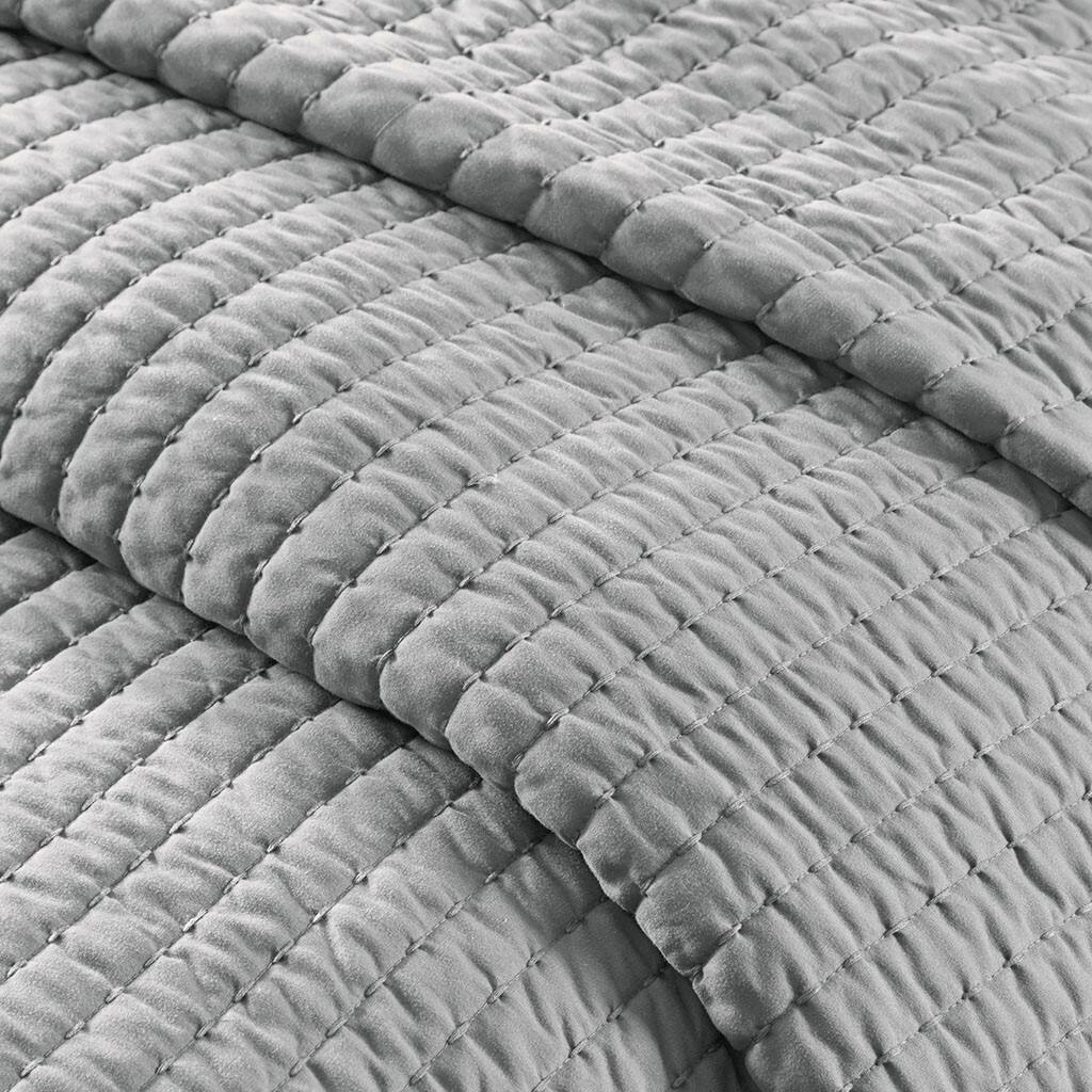 Alt View 5. Gracie Mills - Gracie Mills Becker Cozy Reversible Pick Stitch Quilt Set with Matching Shams - Grey.