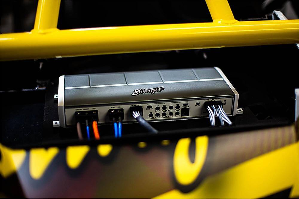 Alt View 17. Stinger - Micro 5-Channel 1000W Marine and Powersports Amplifier - Silver.